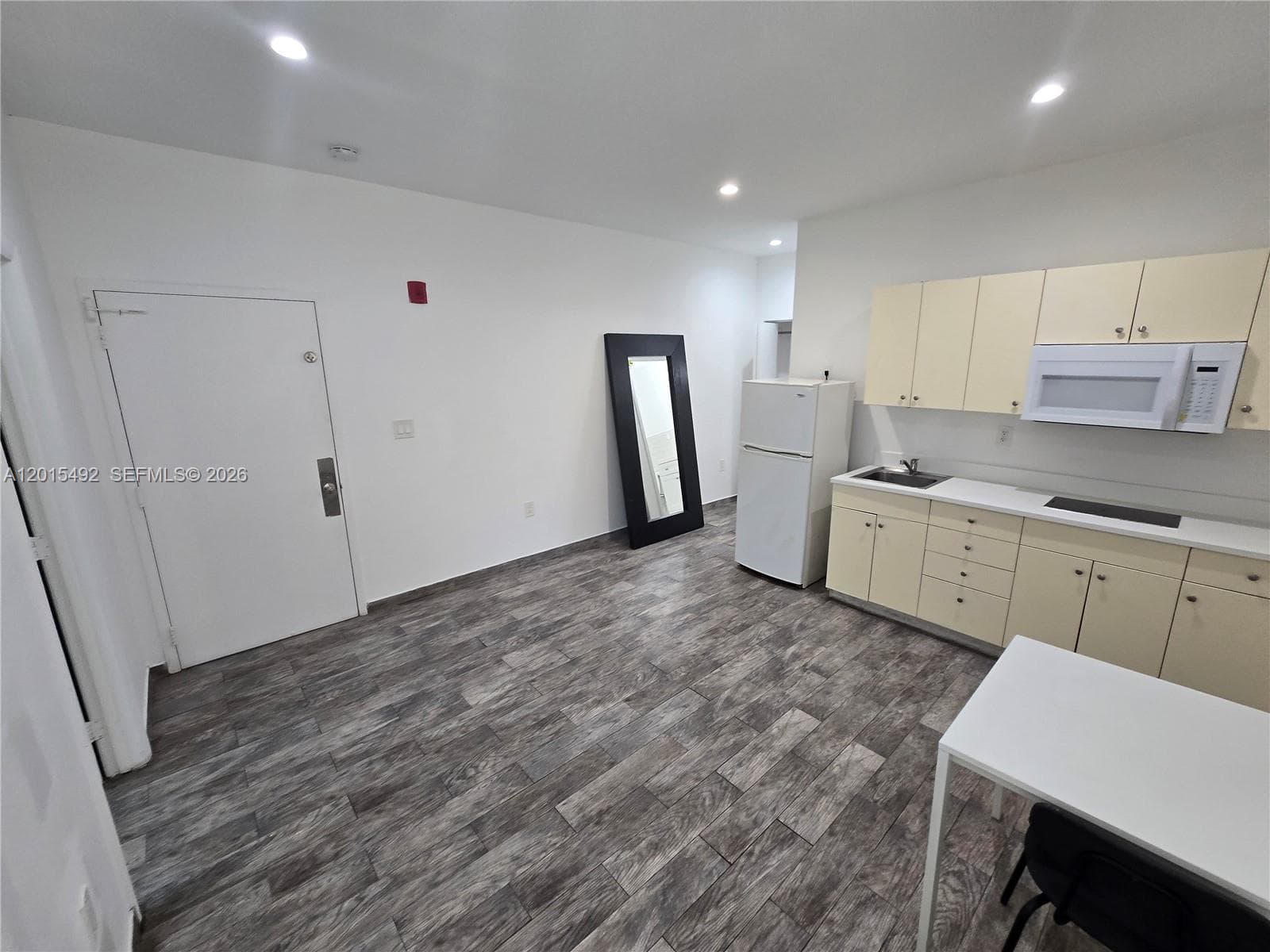 1345 Pennsylvania Ave # 2A, Miami Beach, FL 33139 photo 5