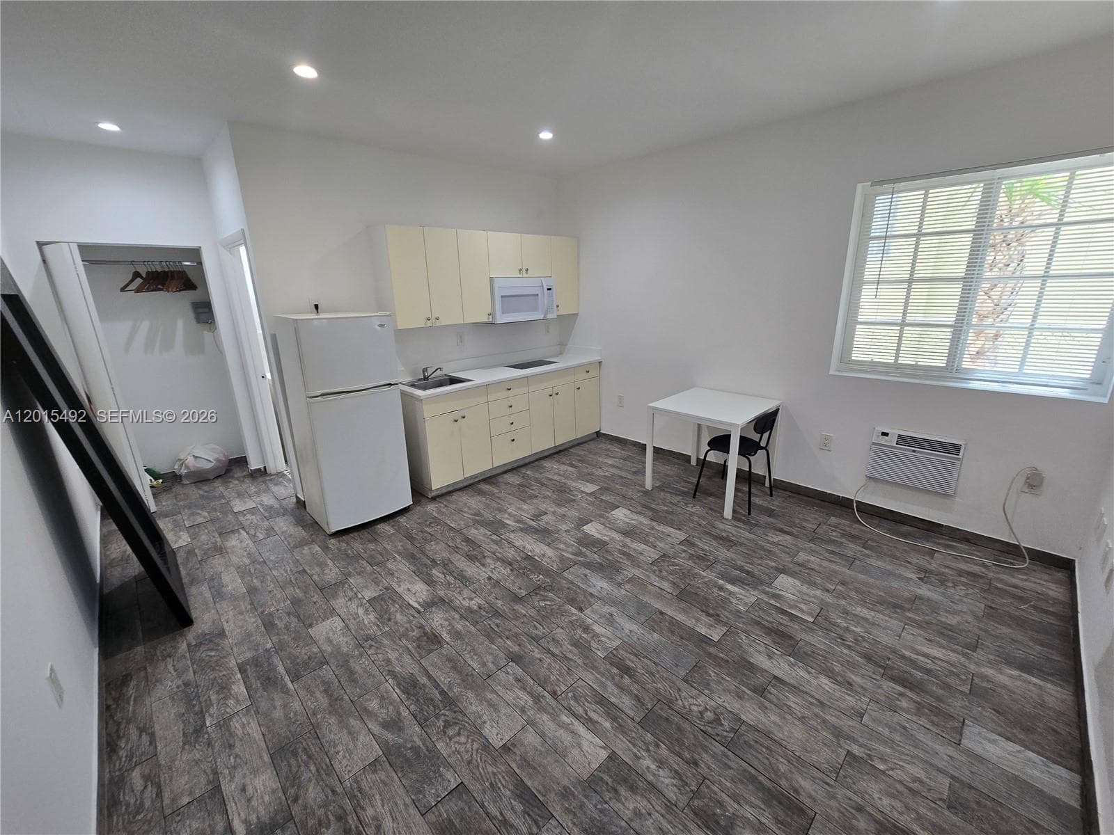 1345 Pennsylvania Ave # 2A, Miami Beach, FL 33139 photo 4