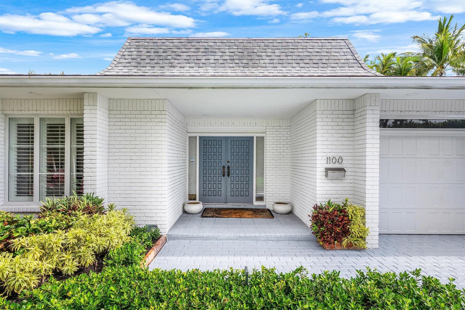 1100 N Ocean Boulevard, Gulf Stream, FL 33483 photo 2