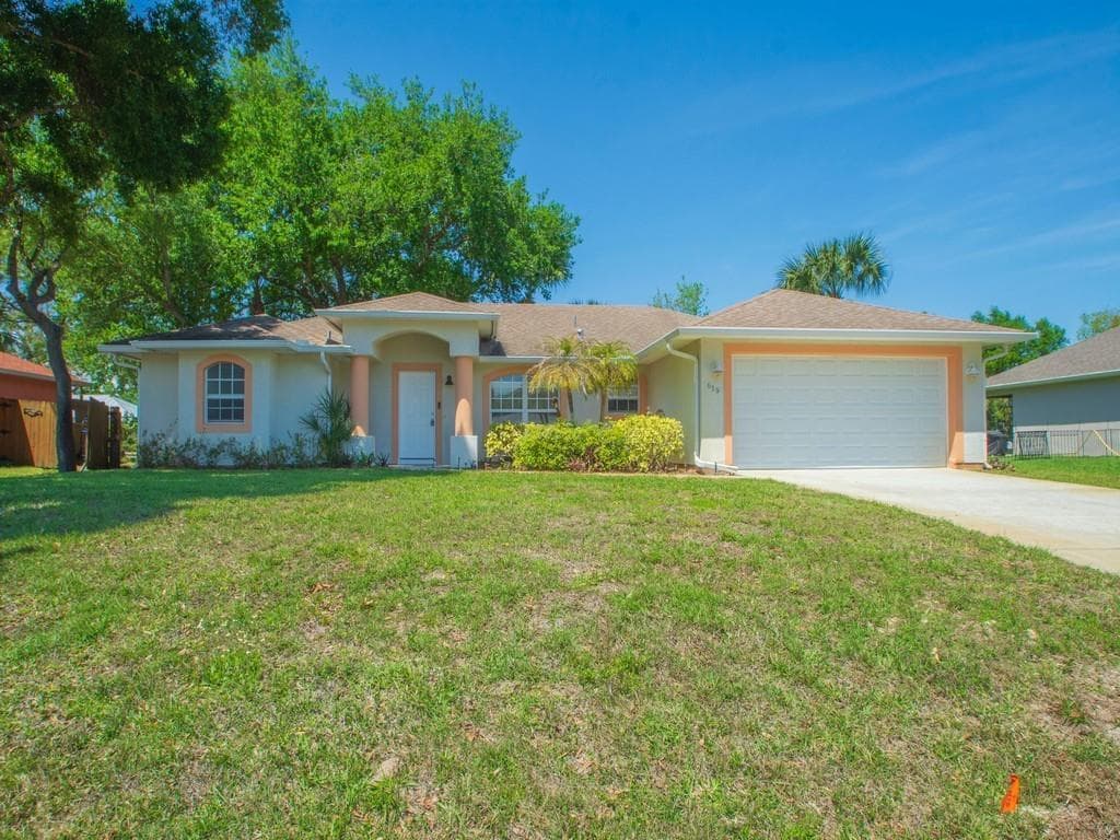 619 Carnival Terrace, Sebastian, FL 32958 photo 3
