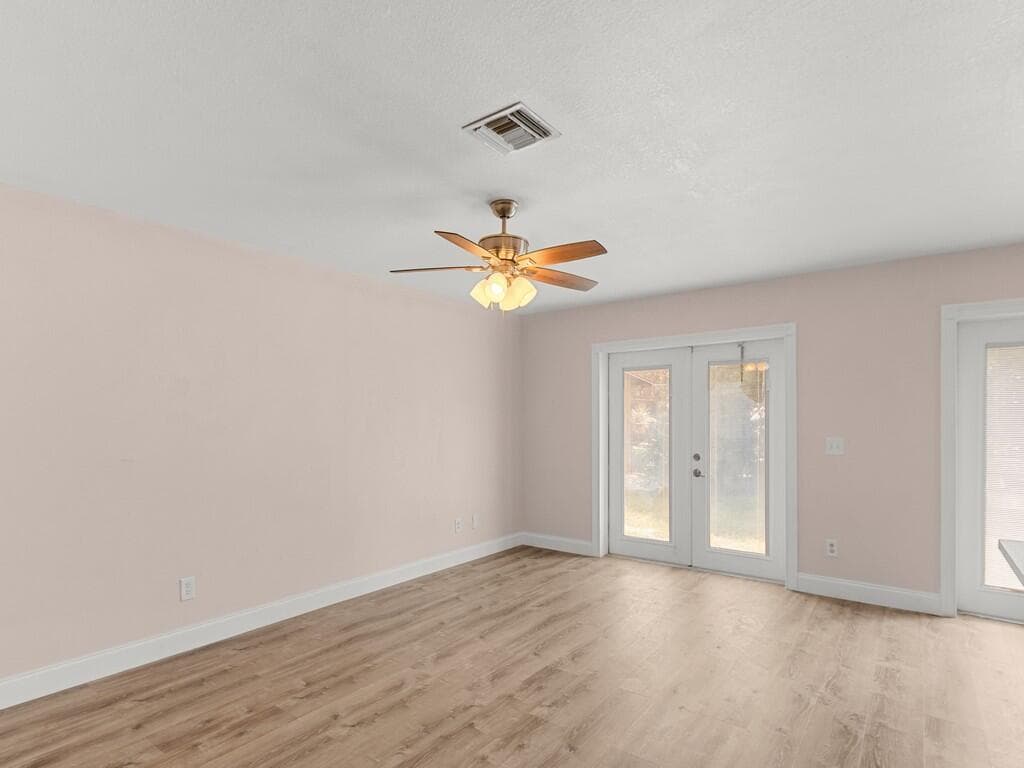 4065 46th Lane, Vero Beach, FL 32967 photo 5