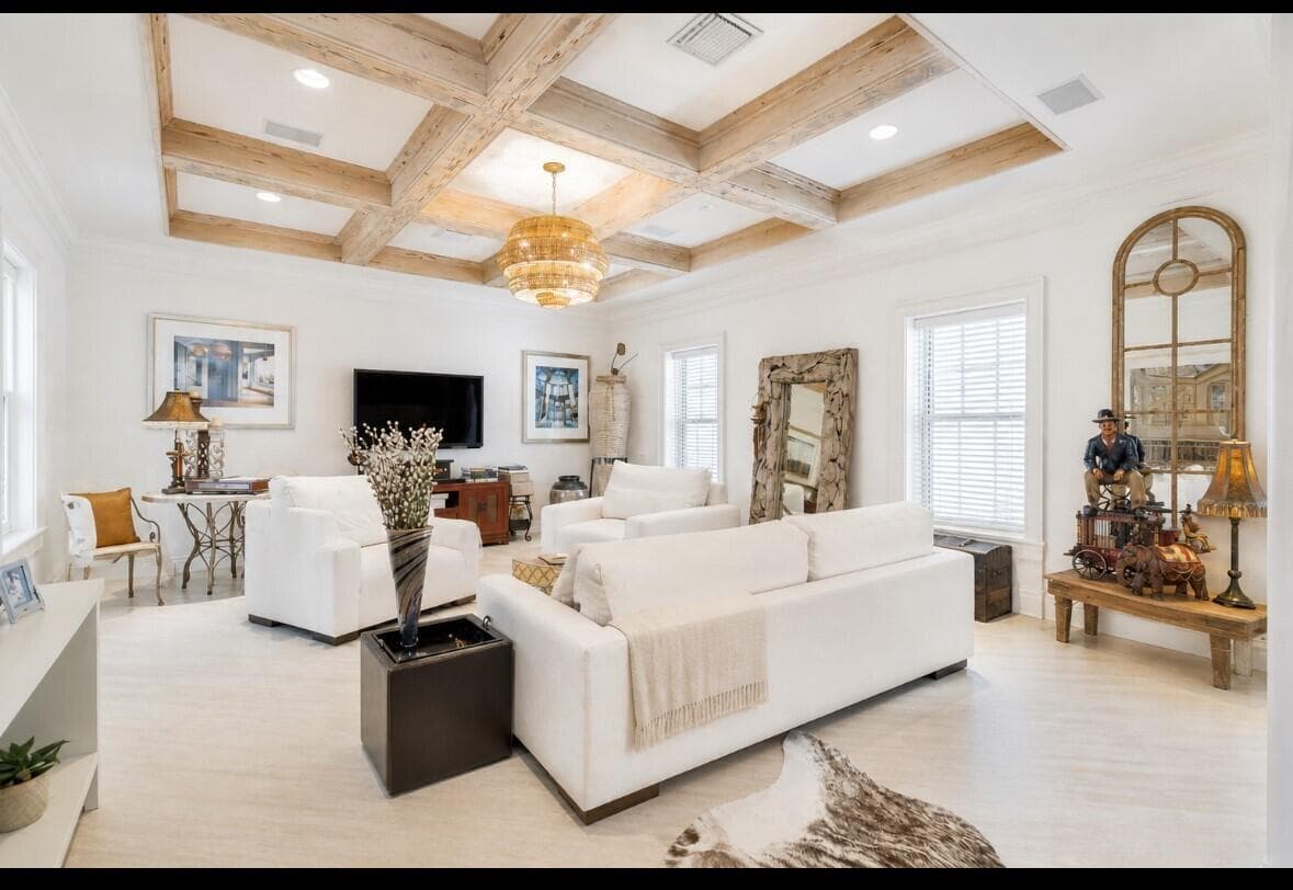 286 Jamaica Lane, Palm Beach, FL 33480 photo 2