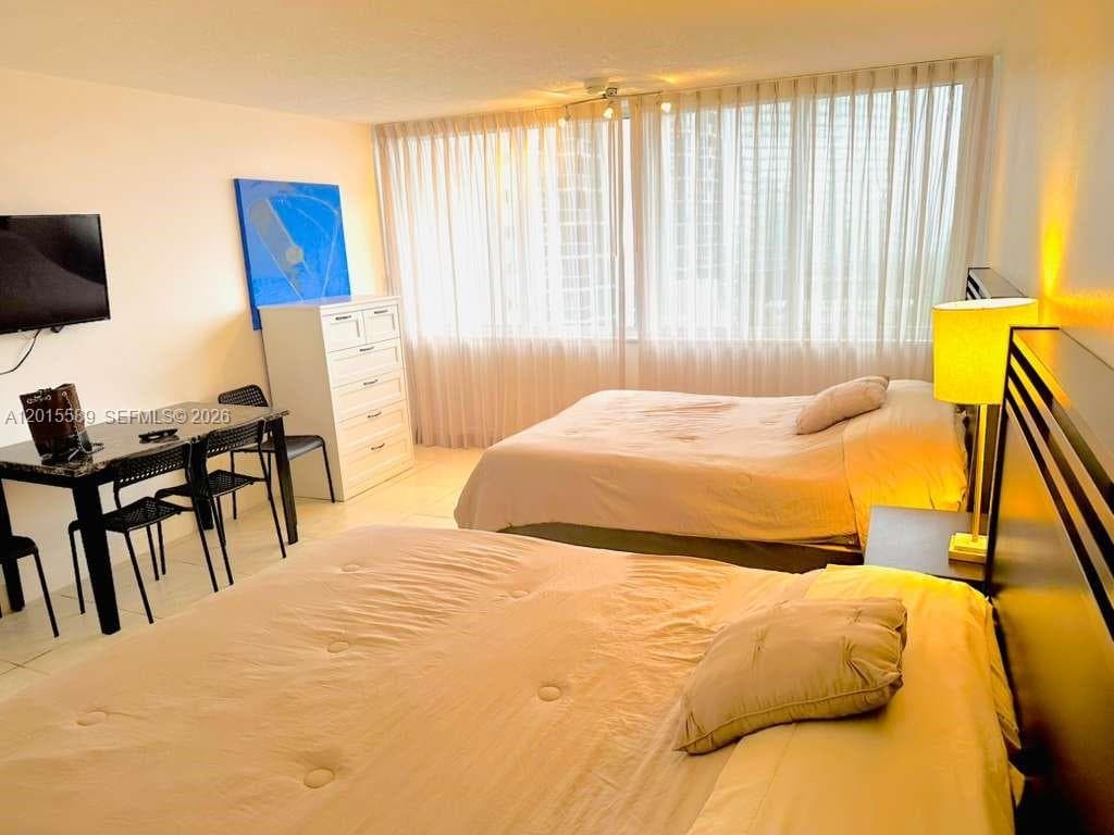 19201 Collins Ave # 841, Sunny Isles Beach, FL 33160