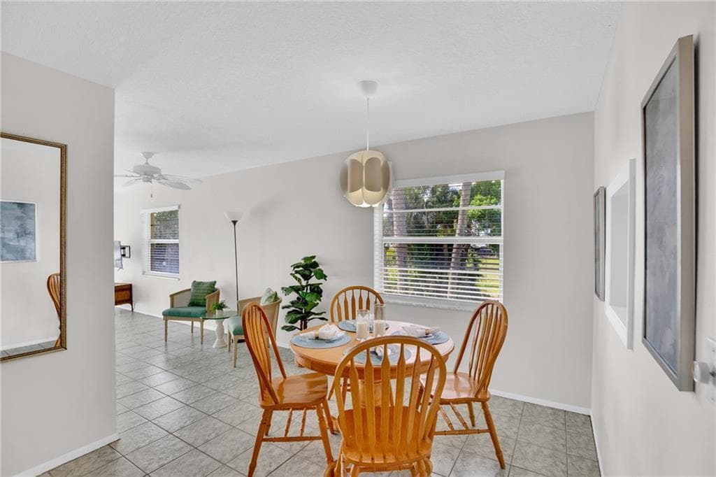 17 Vista Palm Lane # 201, Vero Beach, FL 32962 photo 4