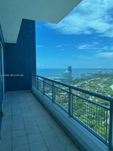 60 SW 13th St # 4611, Miami, FL 33130
