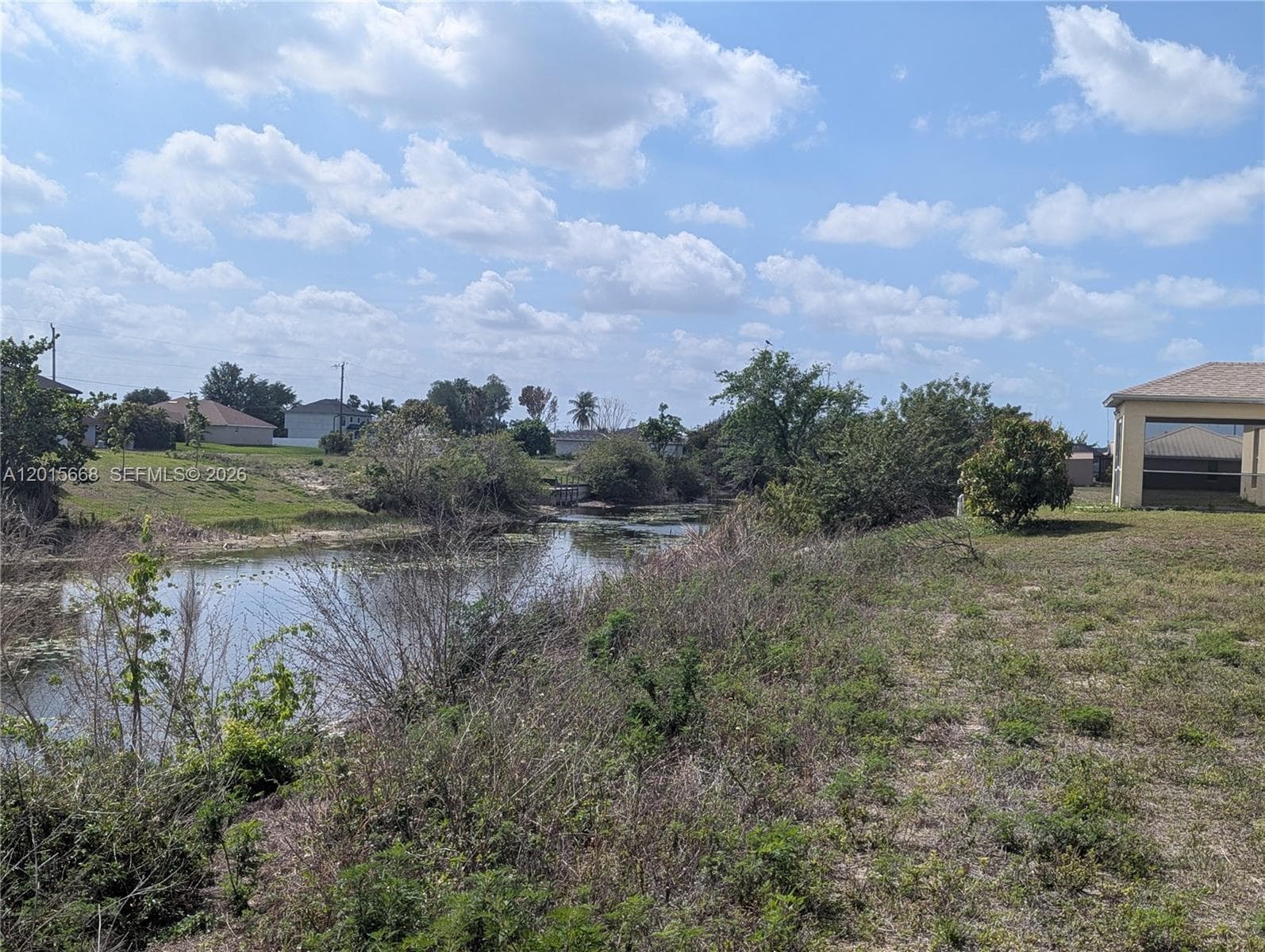 1402 NE 14 ave, Cape Coral, FL 33909 photo 4