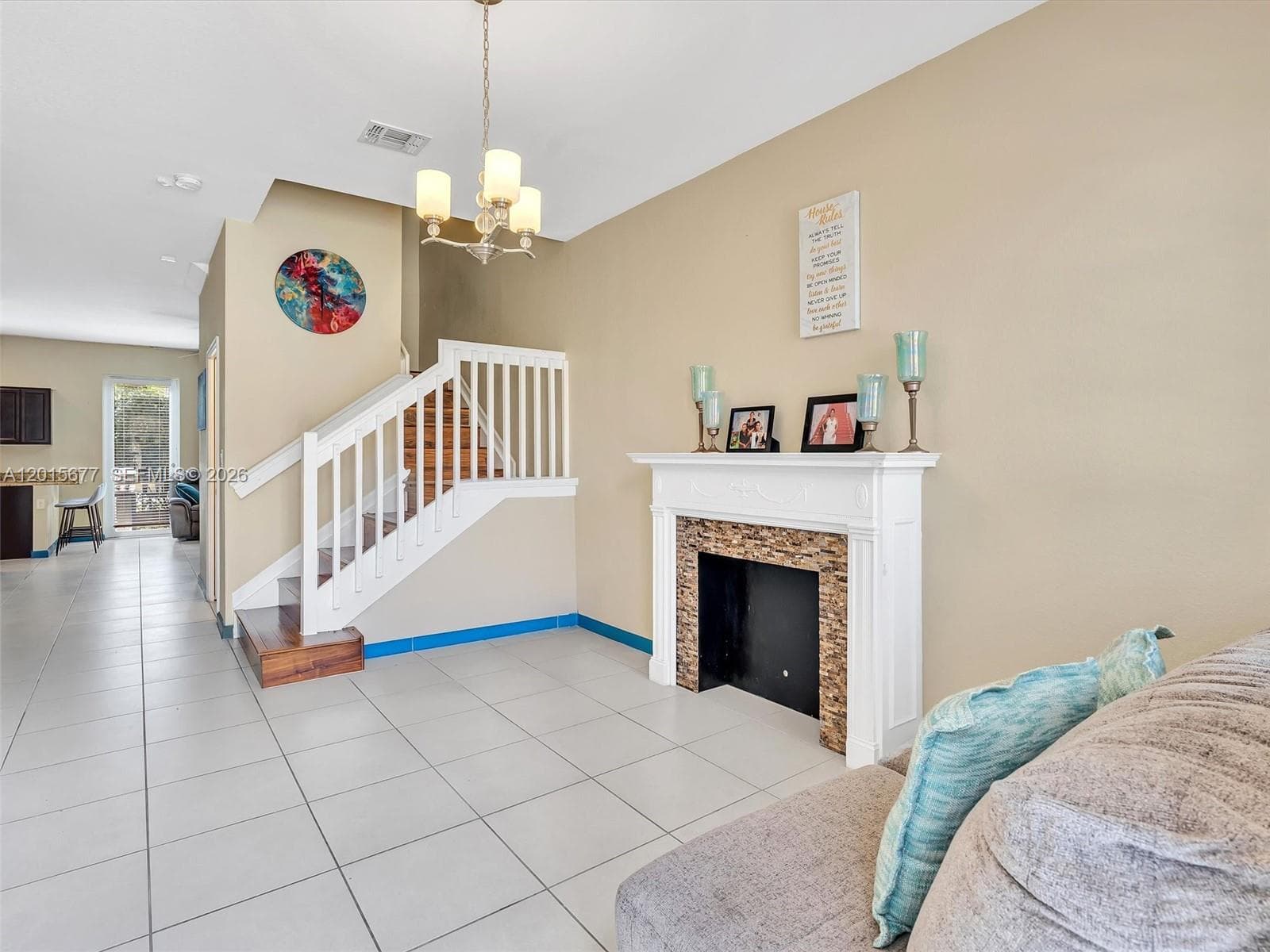 1410 NW 214th Ter, Miami Gardens, FL 33169 photo 2