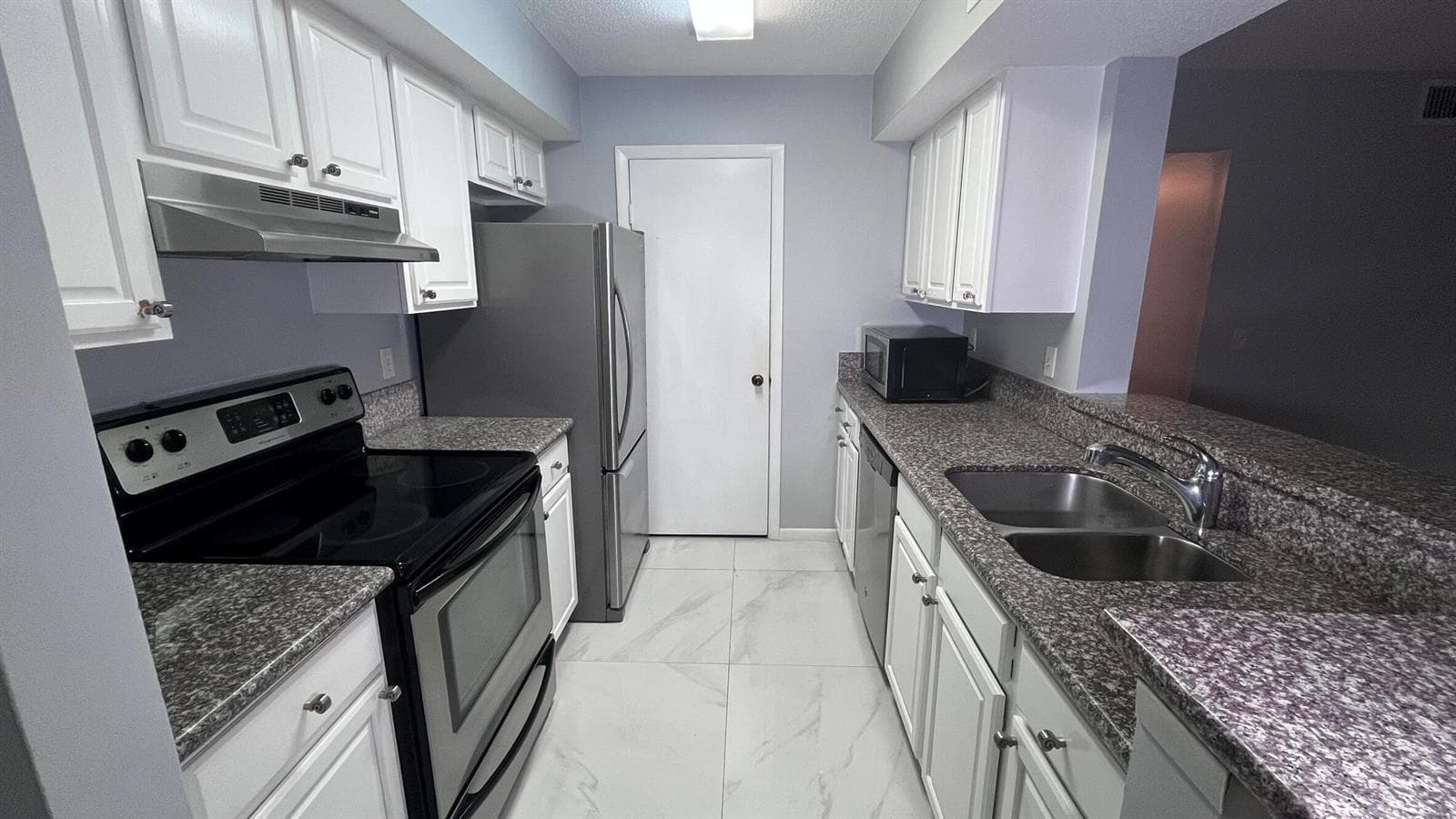 815 W Boynton Beach Boulevard # 11-107, Boynton Beach, FL 33426 photo 2