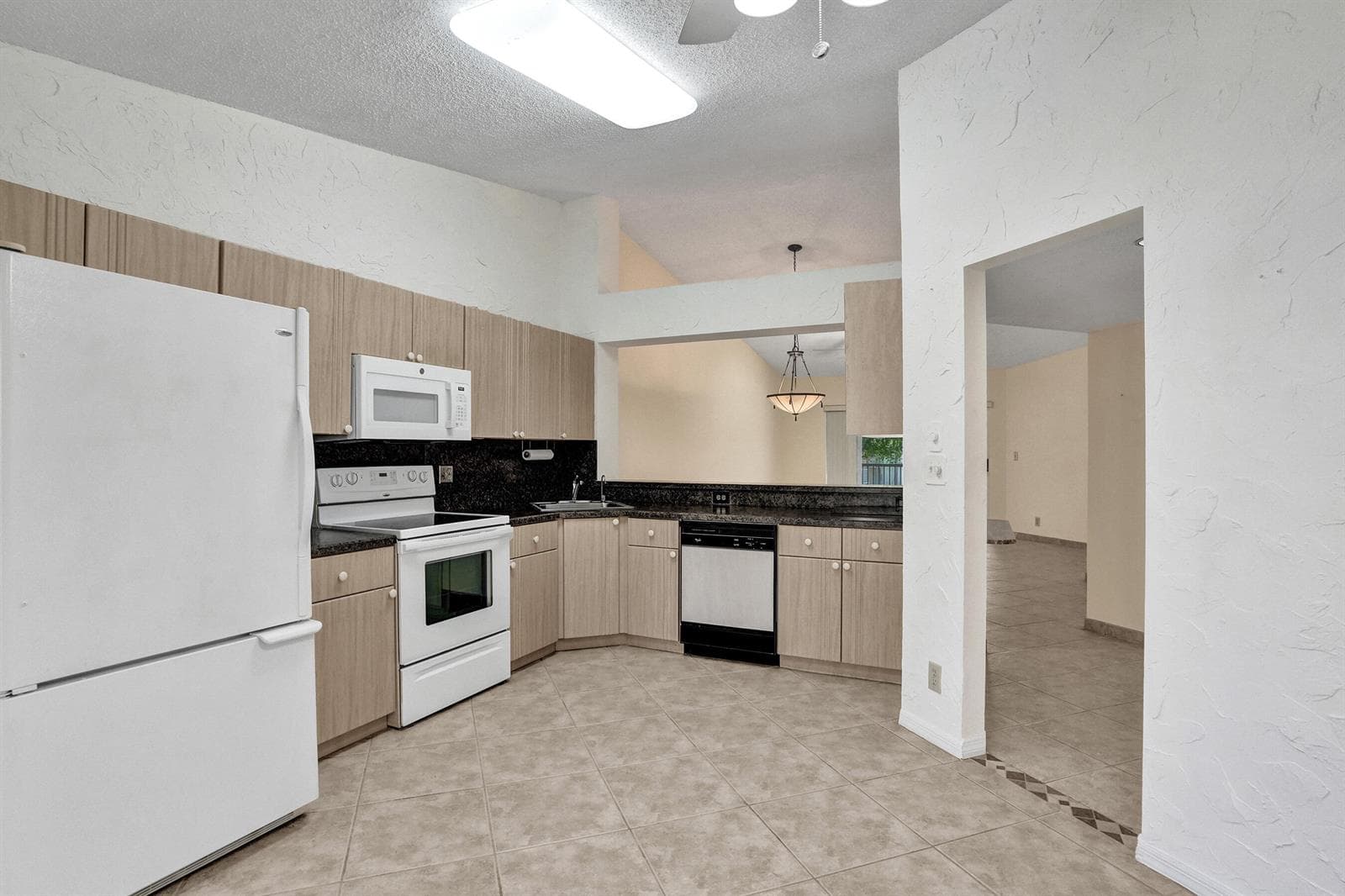 7243 S Devon Drive, Tamarac, FL 33321 photo 5
