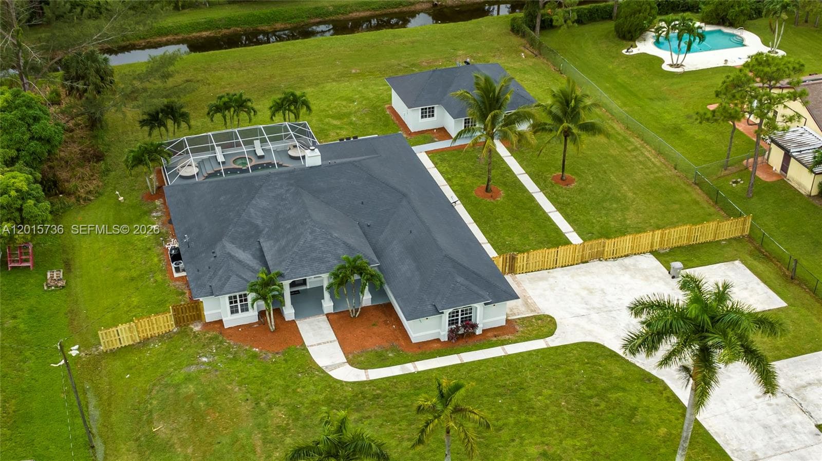 11066 N 46th Pl N, West Palm Beach, FL 33411 photo 2