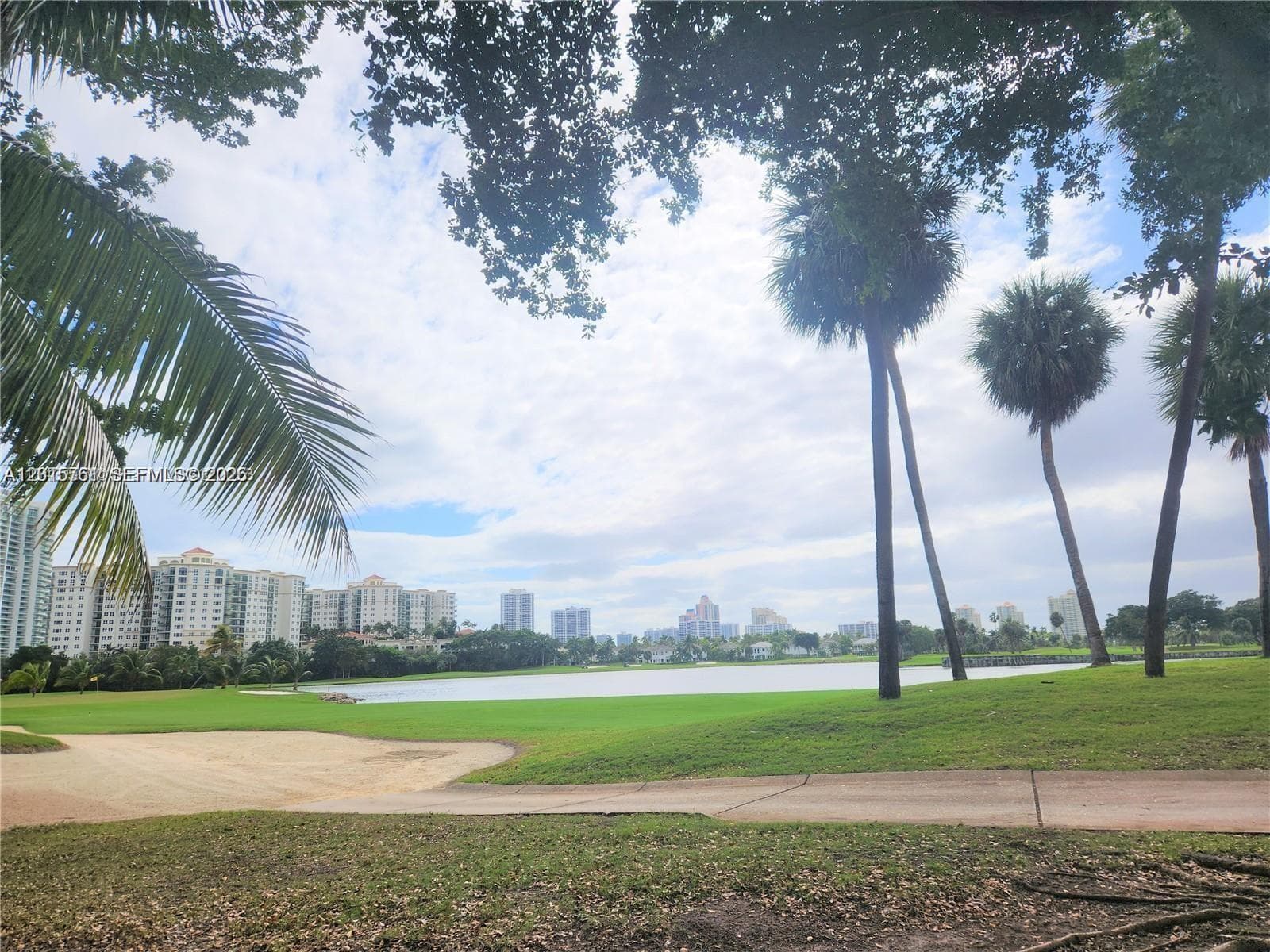 3375 N Country Club Dr # 203, Aventura, FL 33180 photo 4
