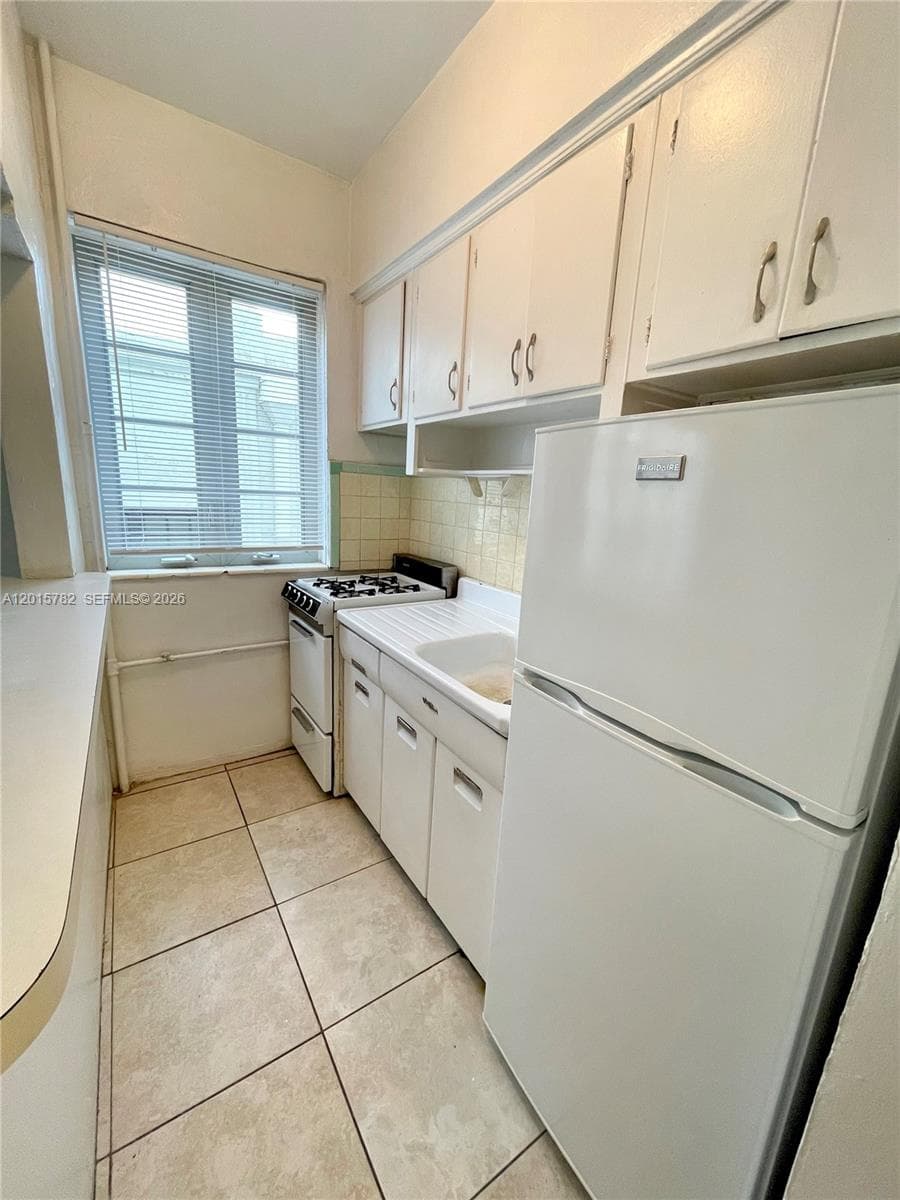 901 Collins Ave # 103, Miami Beach, FL 33139 photo 4