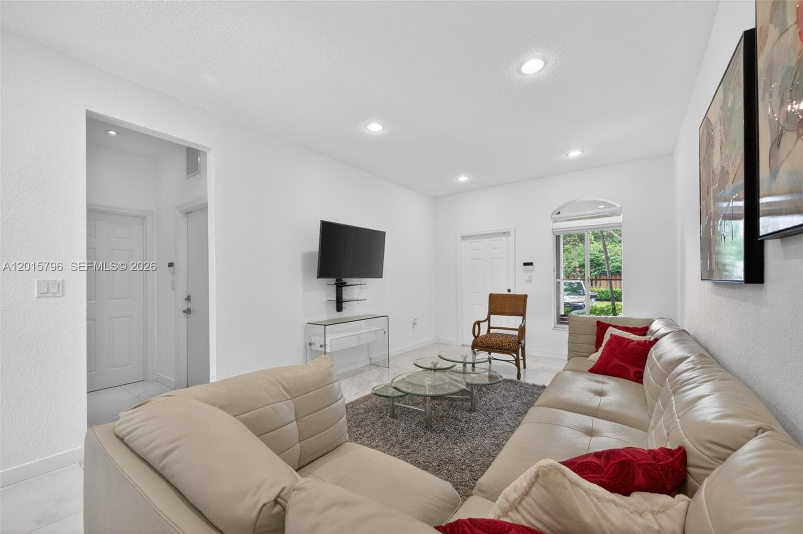 11248 NW 56th St, Doral, FL 33178 photo 4