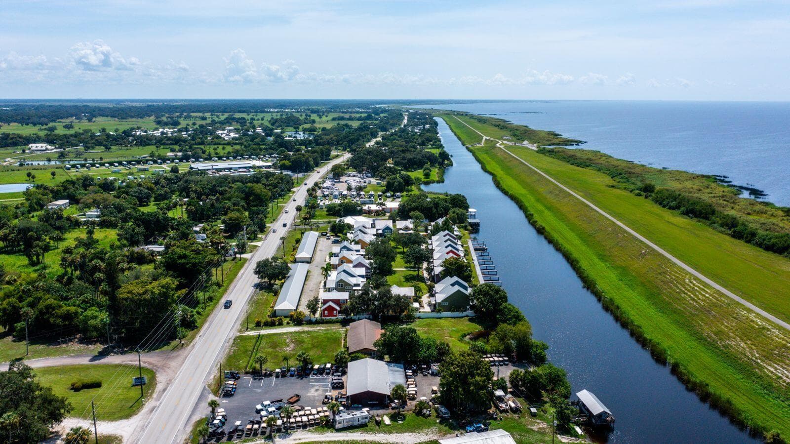 4334 U.s. 441 # 24, Okeechobee, FL 34974 photo 3