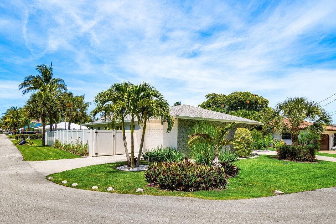 106 Periwinkle Drive, Hypoluxo, FL 33462 photo 3