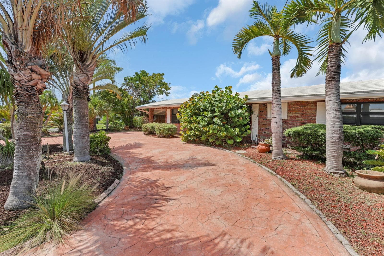 1701 NE 63rd Court, Fort Lauderdale, FL 33334 photo 3