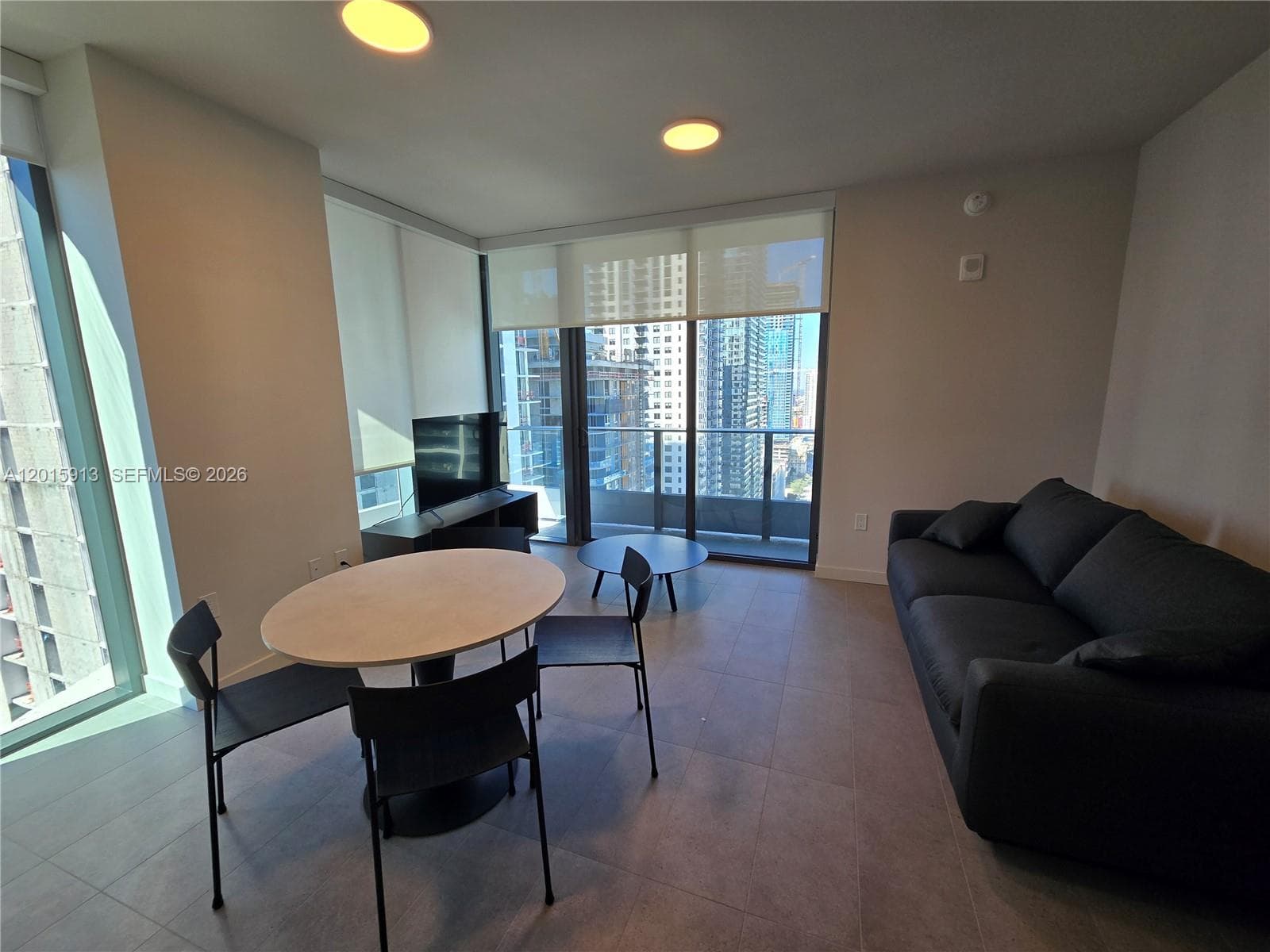 121 NE 5 ST # 2908, Miami, FL 33132 photo 2