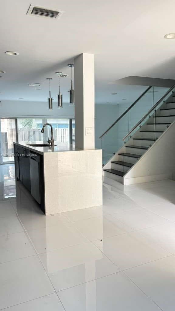 8195 NW 8th MANOR # 3, Plantation, FL 33324 photo 4