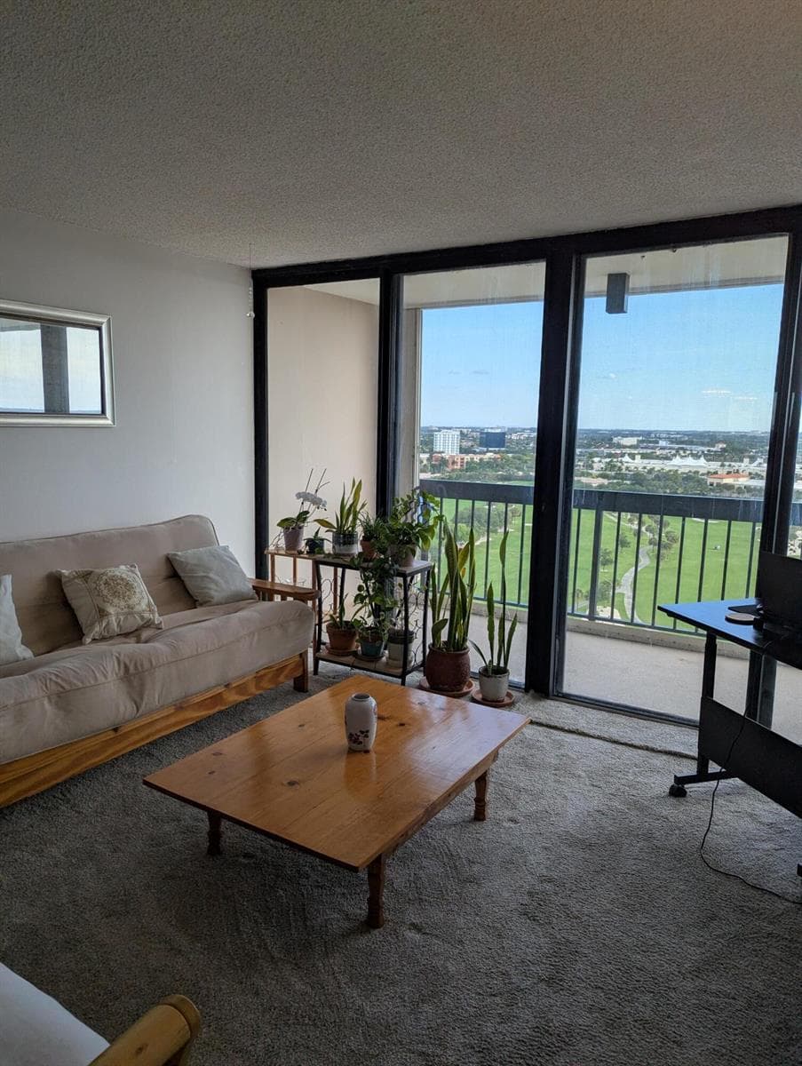 2425 Presidential Way # 1905, West Palm Beach, FL 33401 photo 2