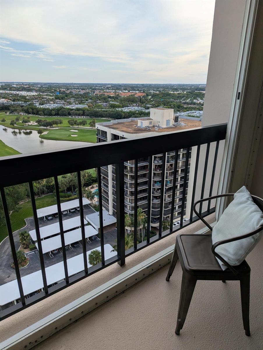 2425 Presidential Way # 1905, West Palm Beach, FL 33401 photo 5
