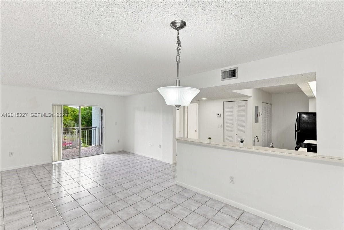 8660 SW 212th St # 306, Cutler Bay, FL 33189 photo 2