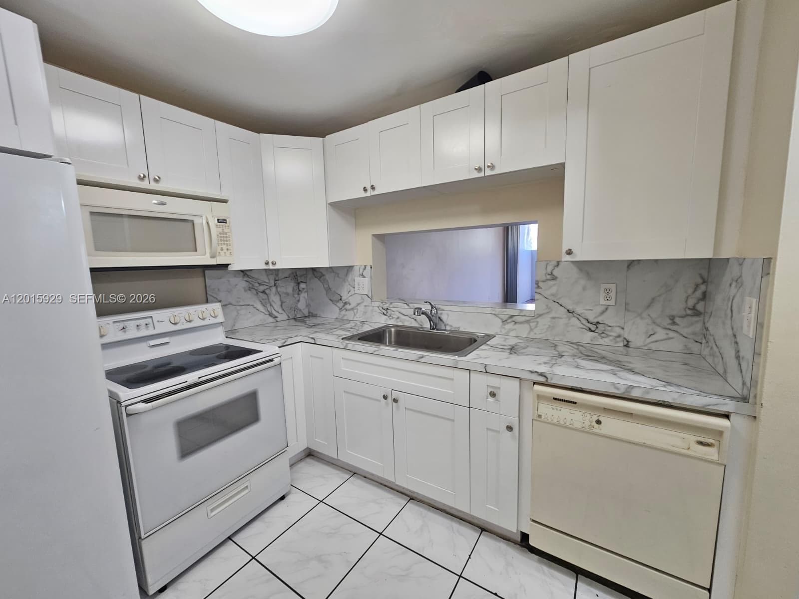 10825 SW 112th Ave # 103, Miami, FL 33176 photo 4