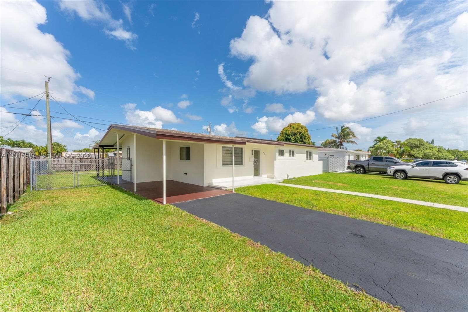 4211 SW 97th Pl, Miami, FL 33165 photo 2