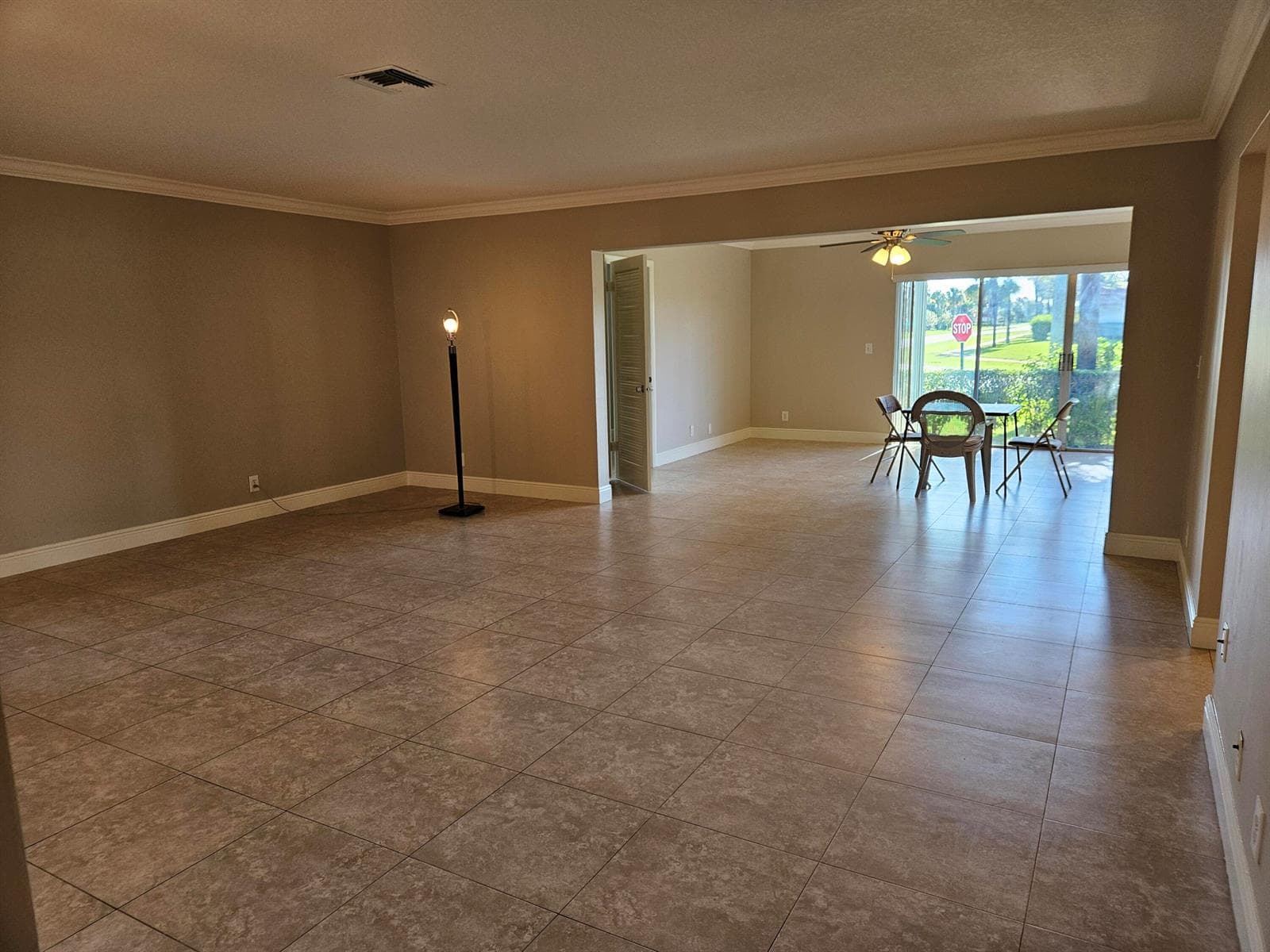 2886 E Fernley Dr Drive E # 1, West Palm Beach, FL 33415 photo 5