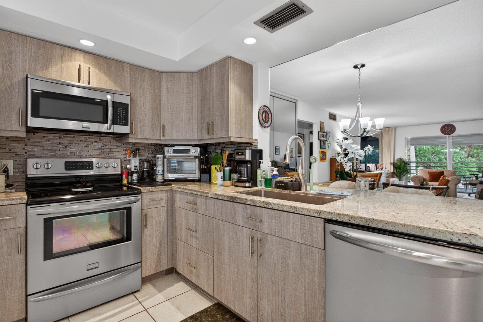 3002 Portofino Isle # E3, Coconut Creek, FL 33066 photo 4