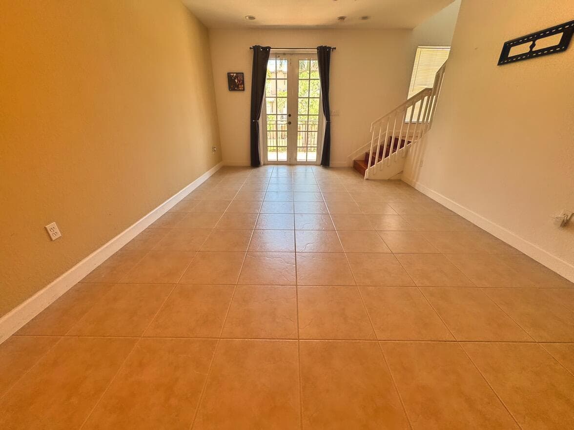 474 SW 147th Avenue, Pembroke Pines, FL 33027 photo 5