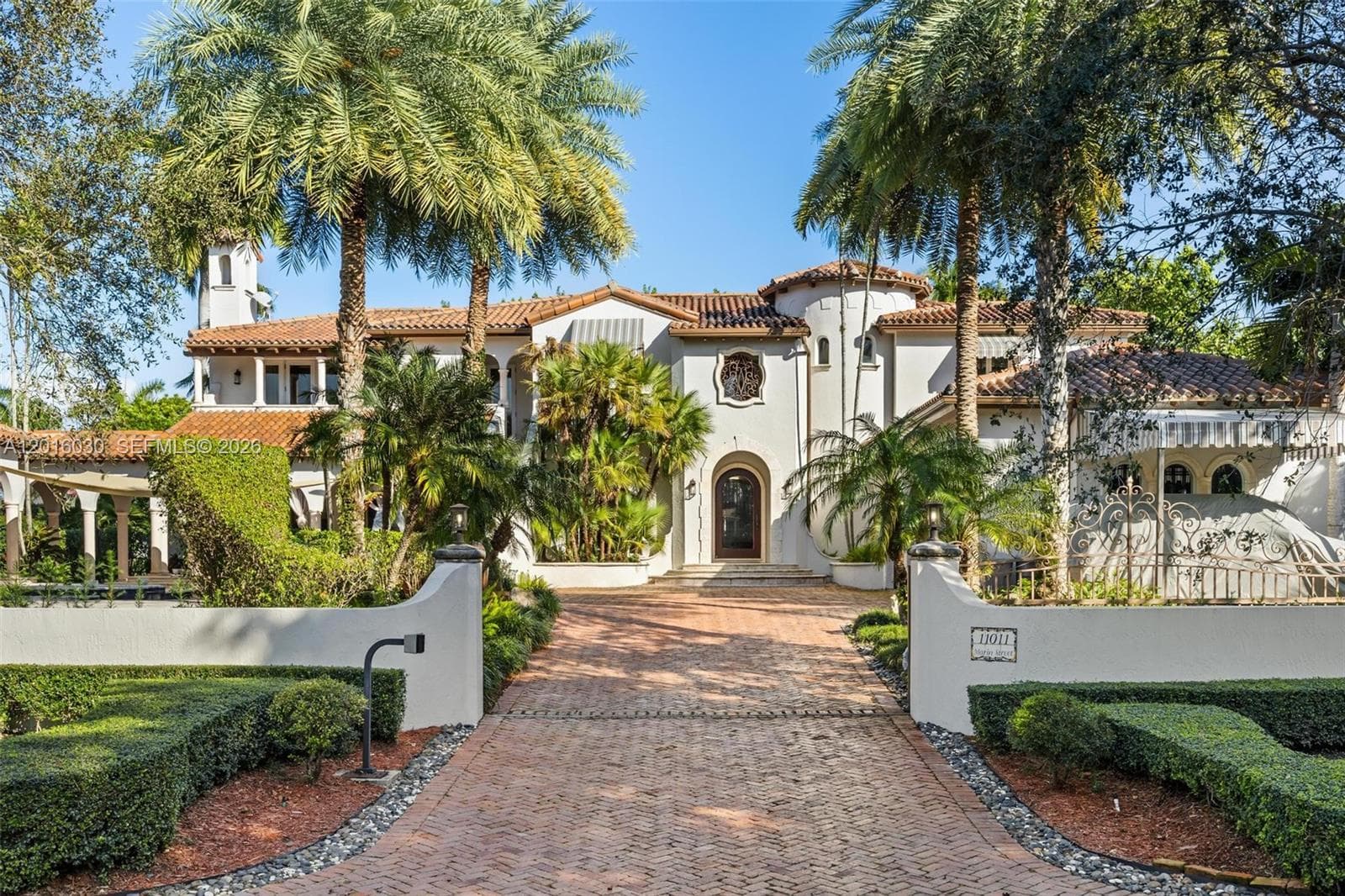 11011 Marin Street, Coral Gables, FL 33156 photo 2