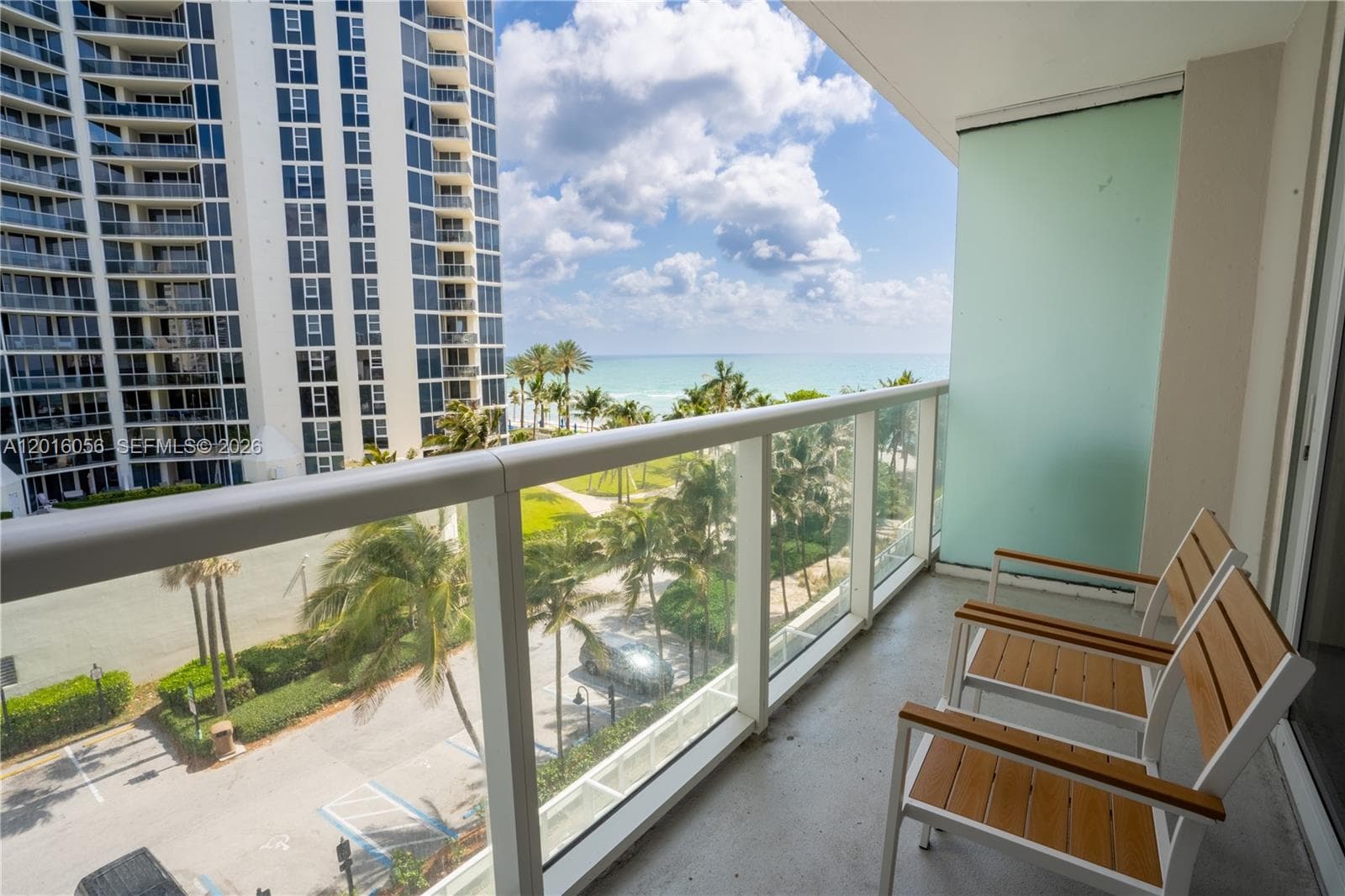 19201 Collins Ave # 425, Sunny Isles Beach, FL 33160