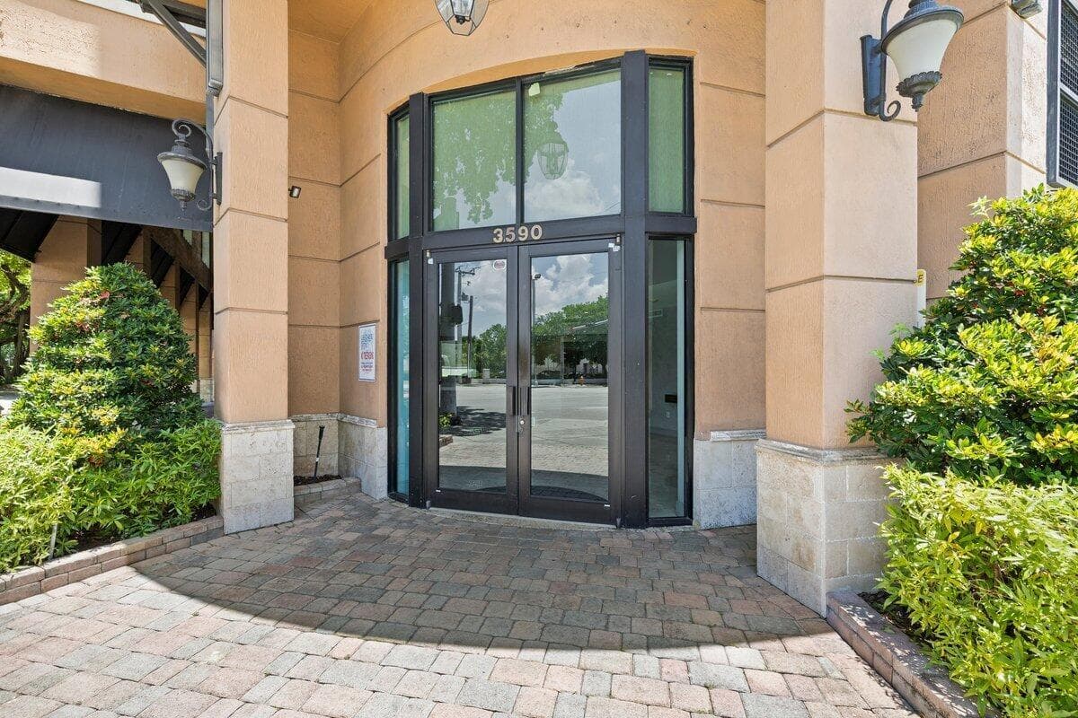 3590 Coral Way # #502, Miami, FL 33145 photo 4