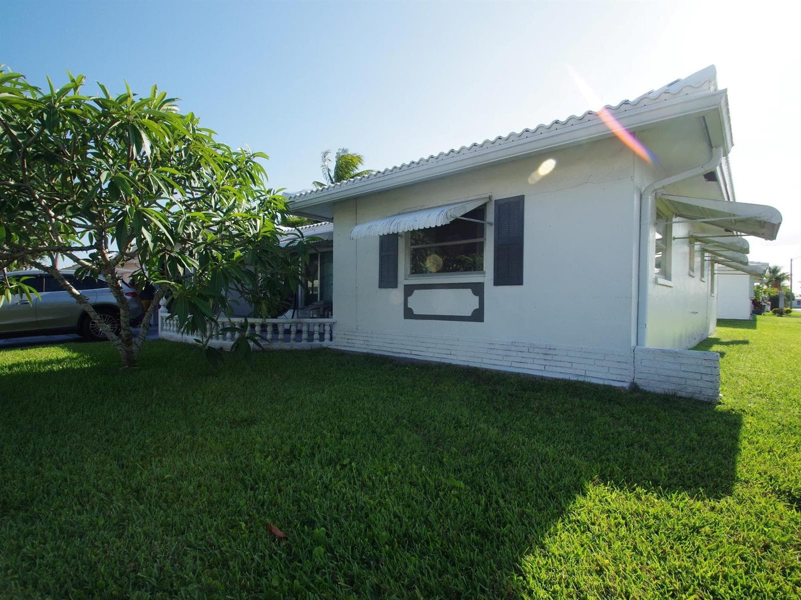 5813 NW 82nd Avenue, Tamarac, FL 33321 photo 4
