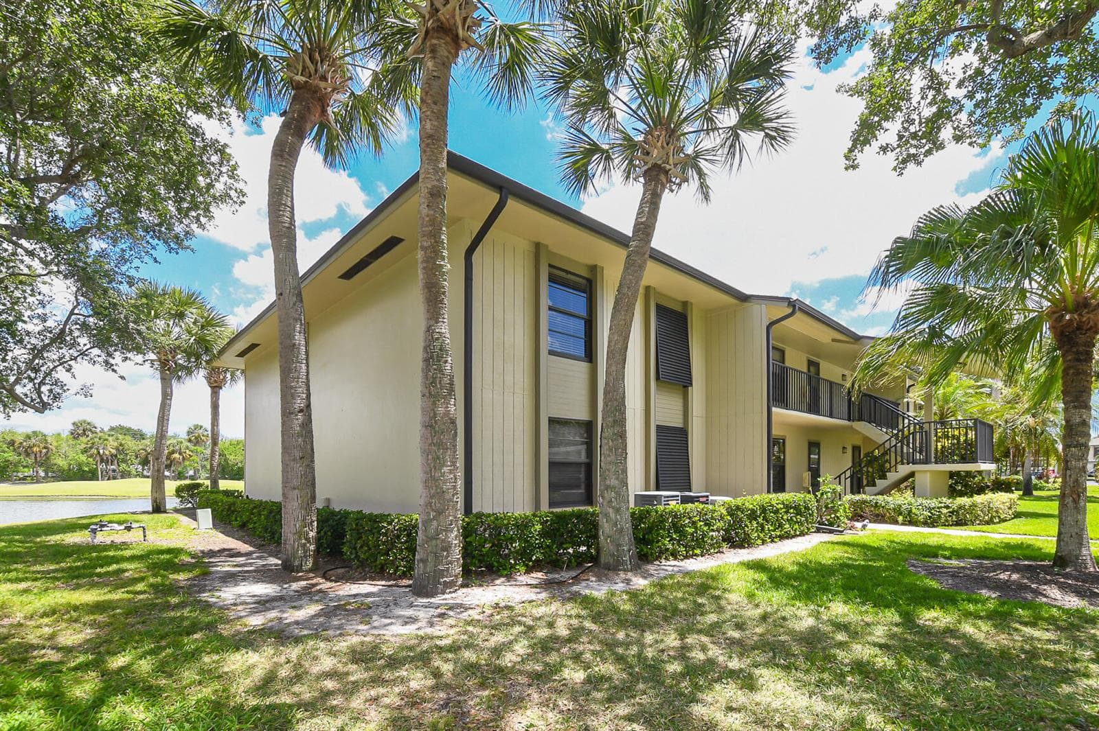 20 Plantation Drive # 101, Vero Beach, FL 32966 photo 3