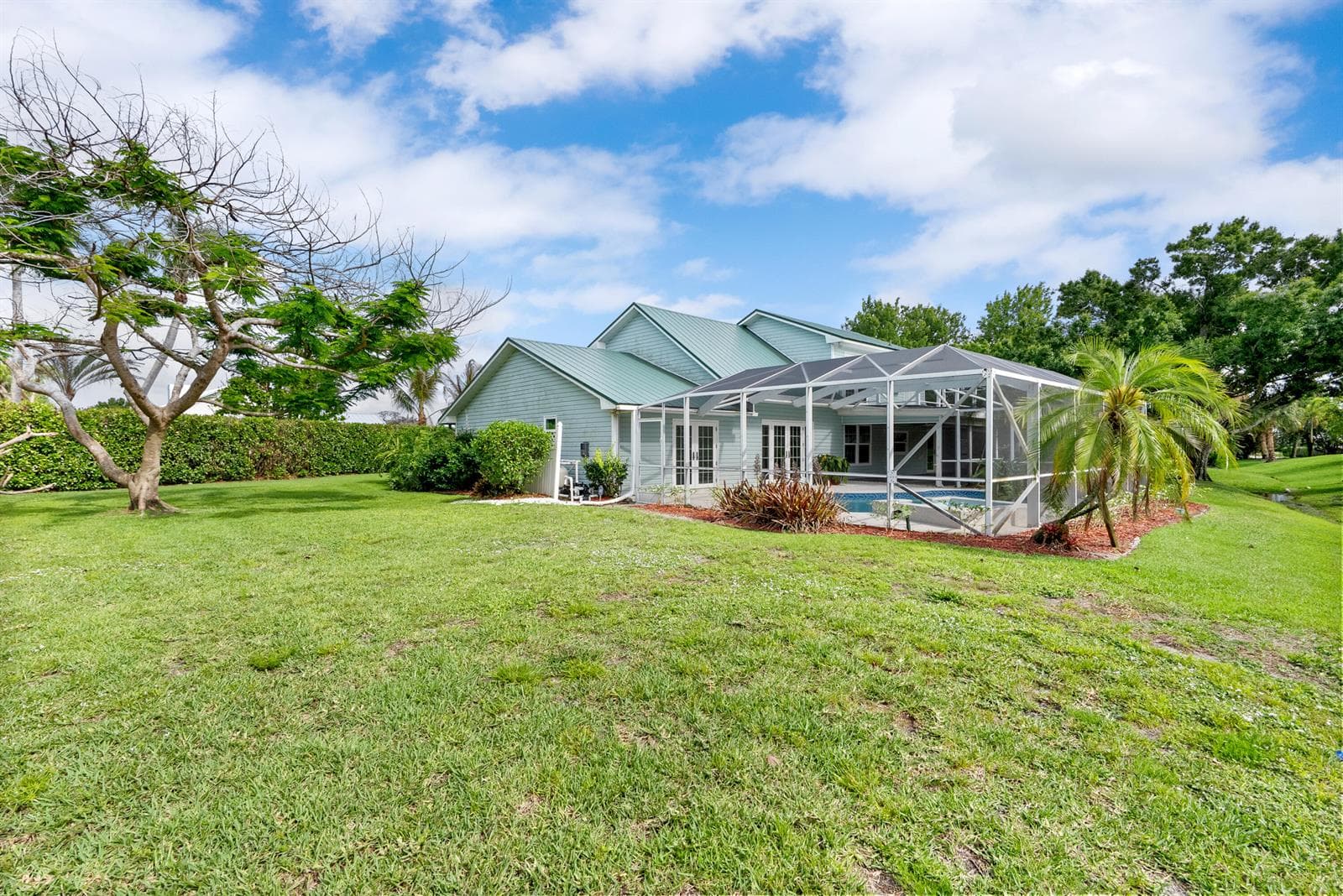 2415 NW Cove View, Stuart, FL 34994 photo 5