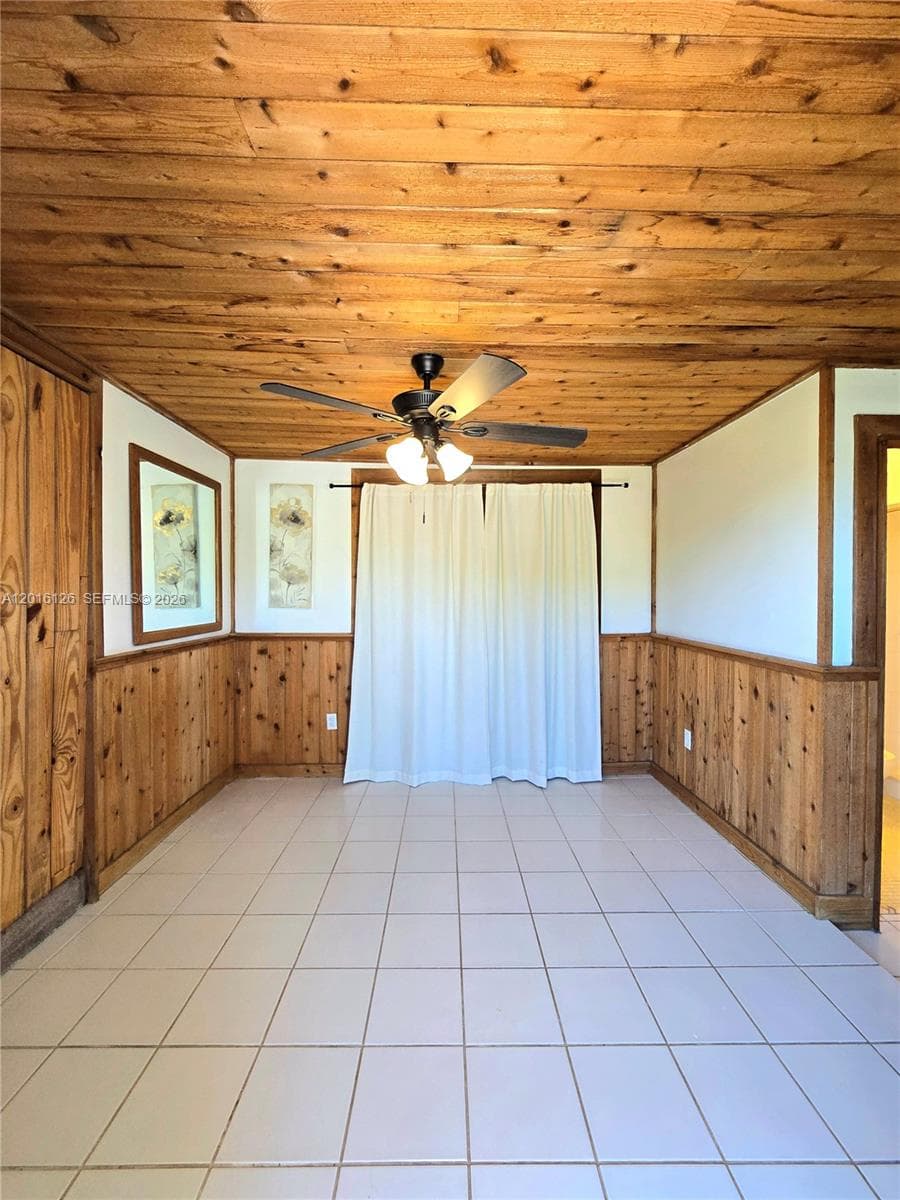 27660 SW 162nd Ave # side, Homestead, FL 33031 photo 2