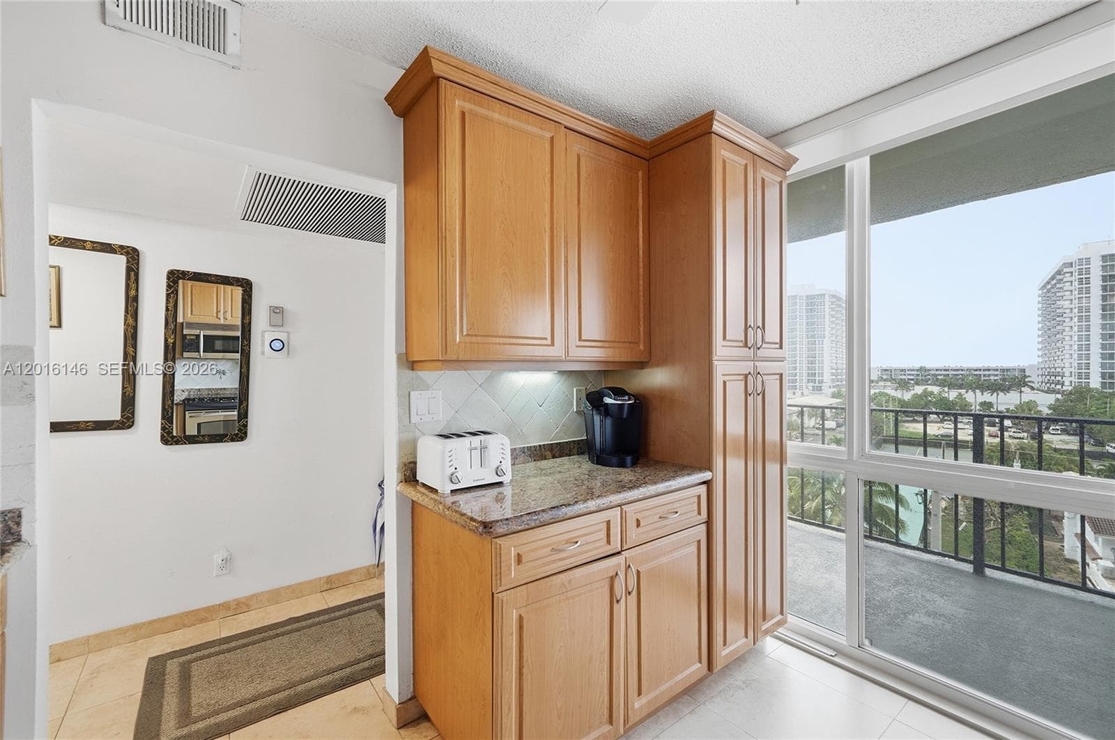 521 N Riverside Dr # 606, Pompano Beach, FL 33062 photo 4