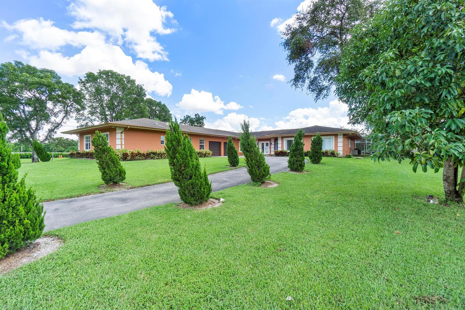 7600 NW 82nd Terrace, Parkland, FL 33067 photo 3