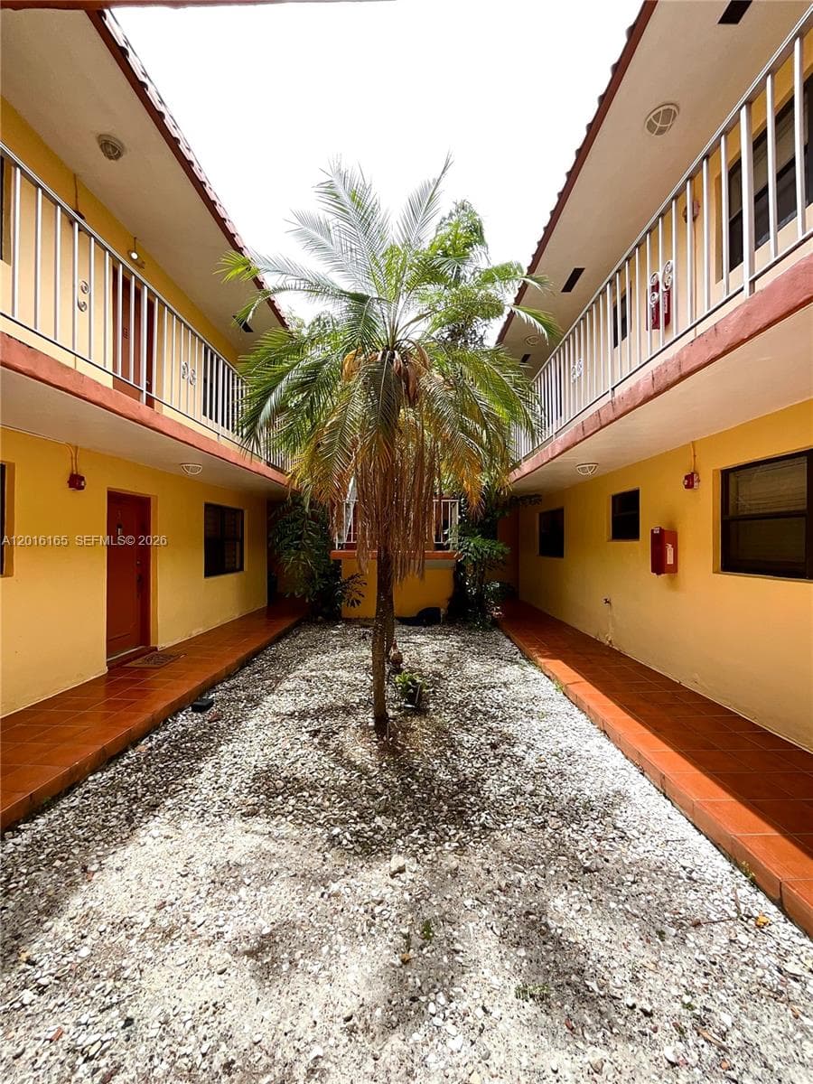 3522 NE 166th St # 7, North Miami Beach, FL 33160 photo 3