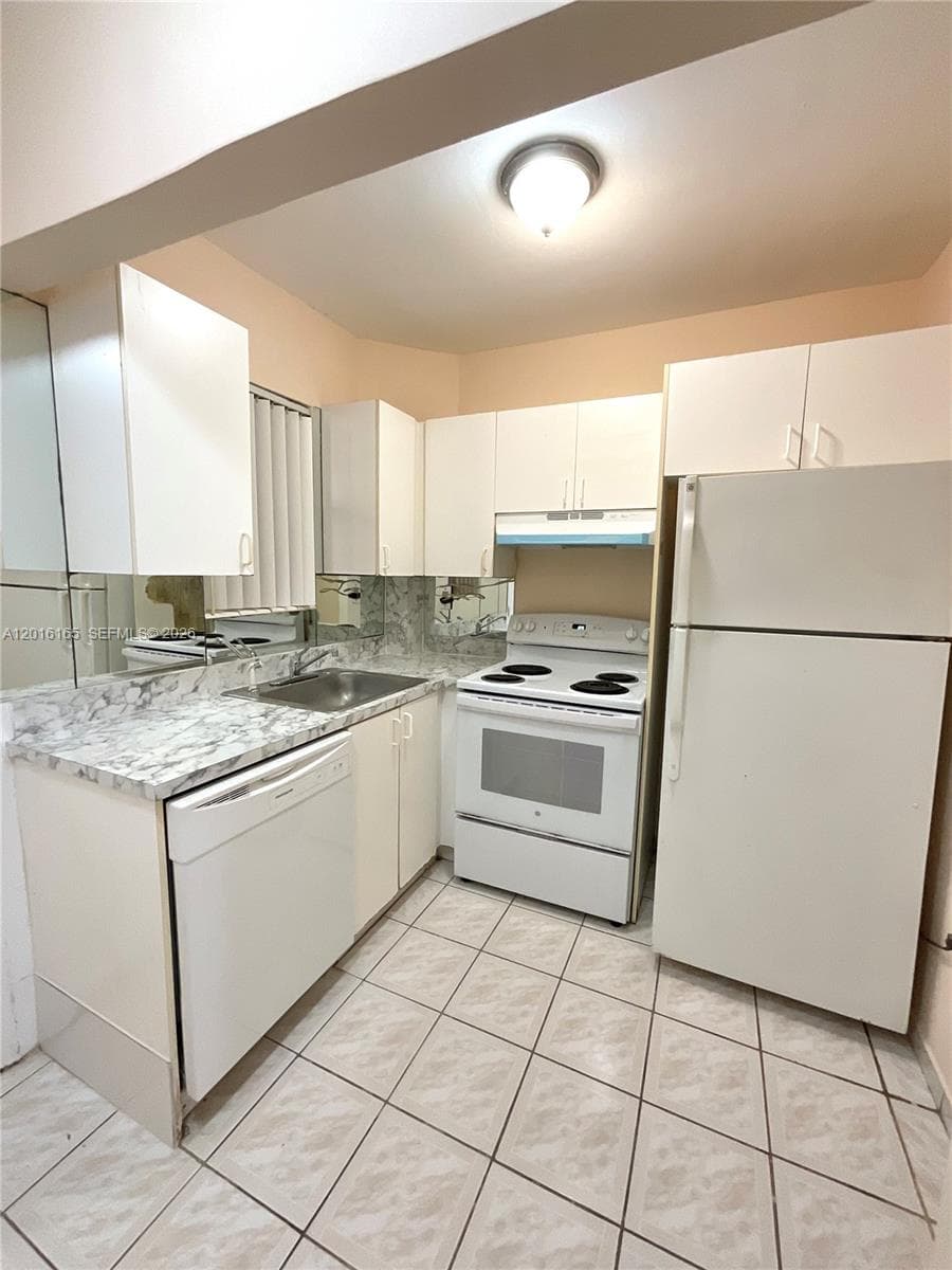 3522 NE 166th St # 7, North Miami Beach, FL 33160 photo 4