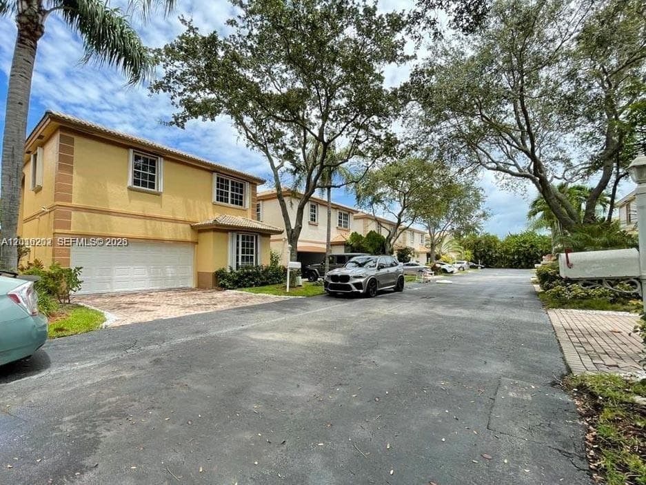 1261 Hayes St, Hollywood, FL 33019 photo 5