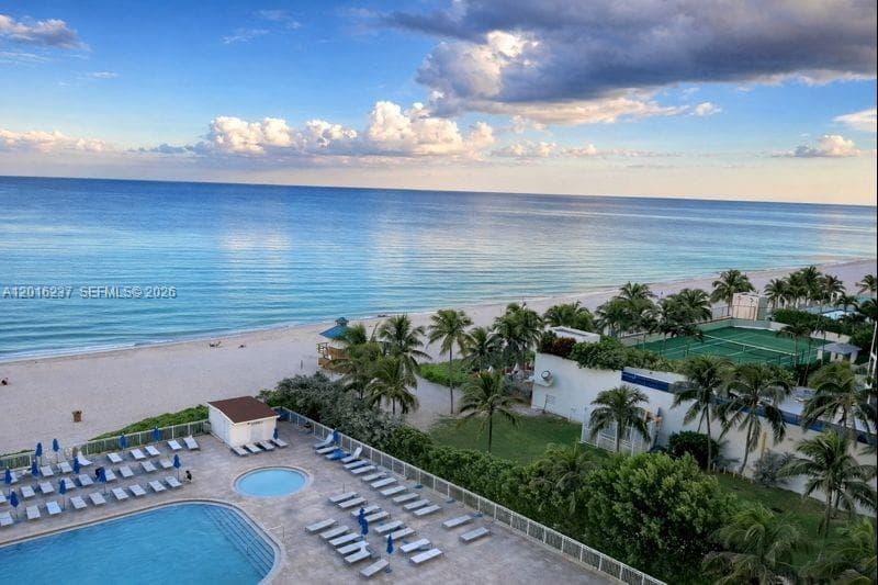 19201 Collins Ave # 707, Sunny Isles Beach, FL 33160 photo 3