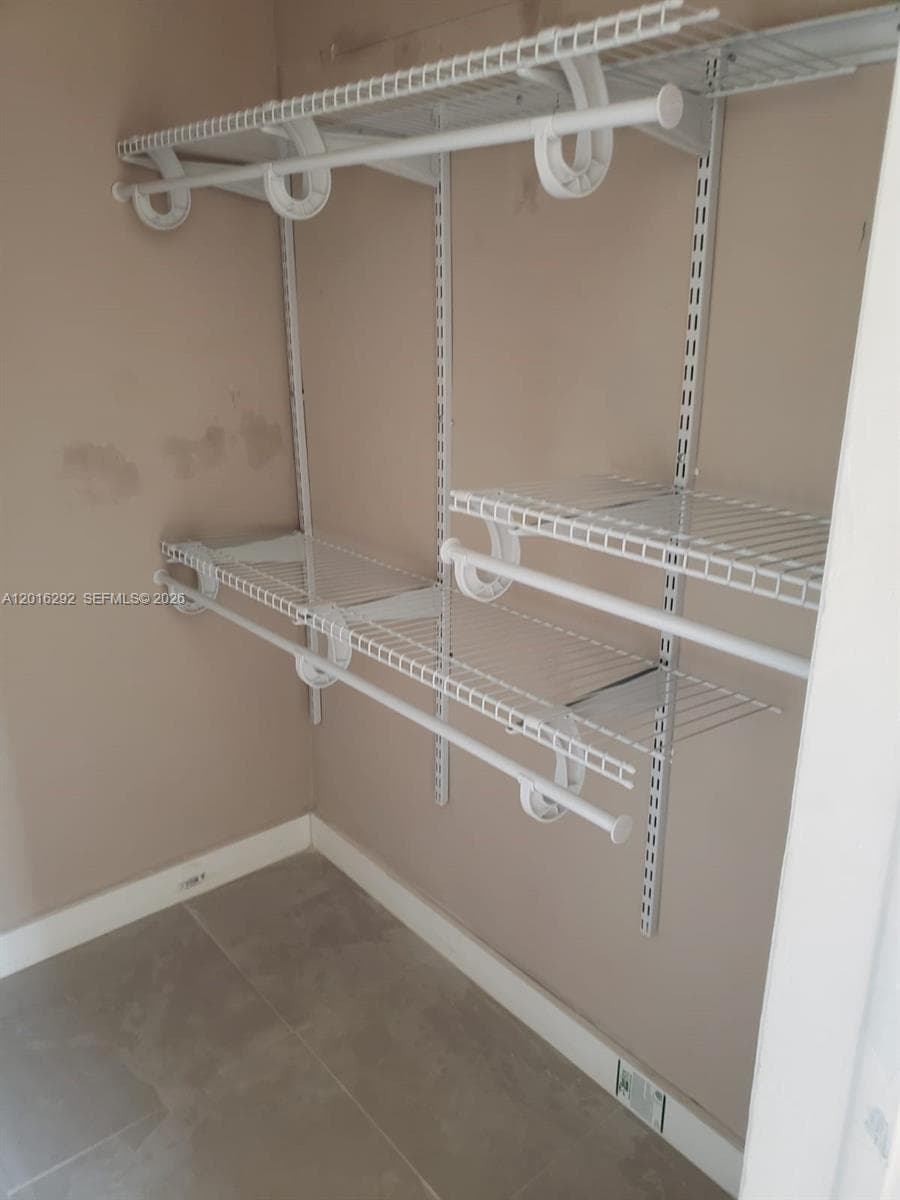 1800 NW 19th St # 9, Miami, FL 33125 photo 3