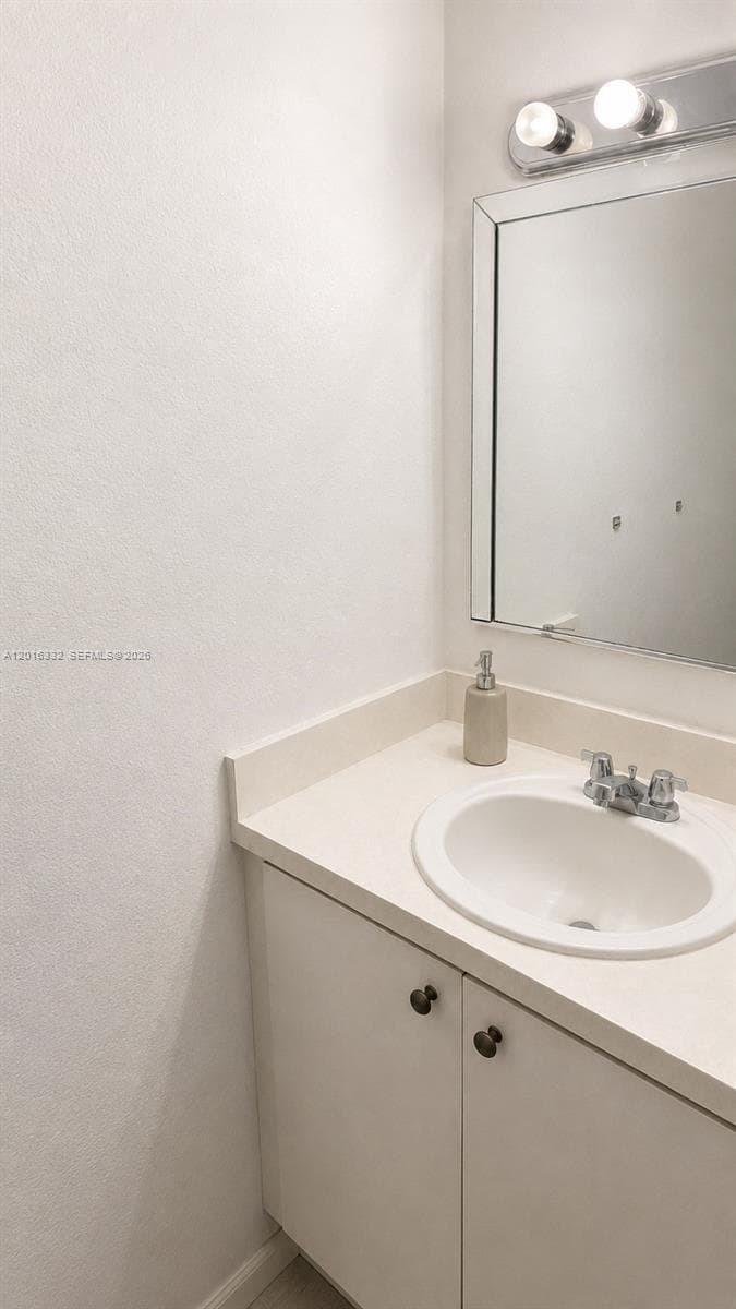 17911 NW 68th Ave # M201, Hialeah, FL 33015 photo 3