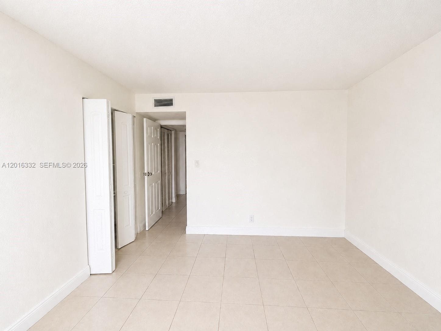 17911 NW 68th Ave # M201, Hialeah, FL 33015 photo 5