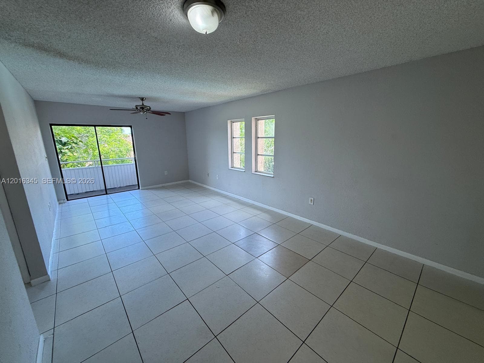 17530 NW 68th Ave # C3004, Hialeah, FL 33015 photo 2