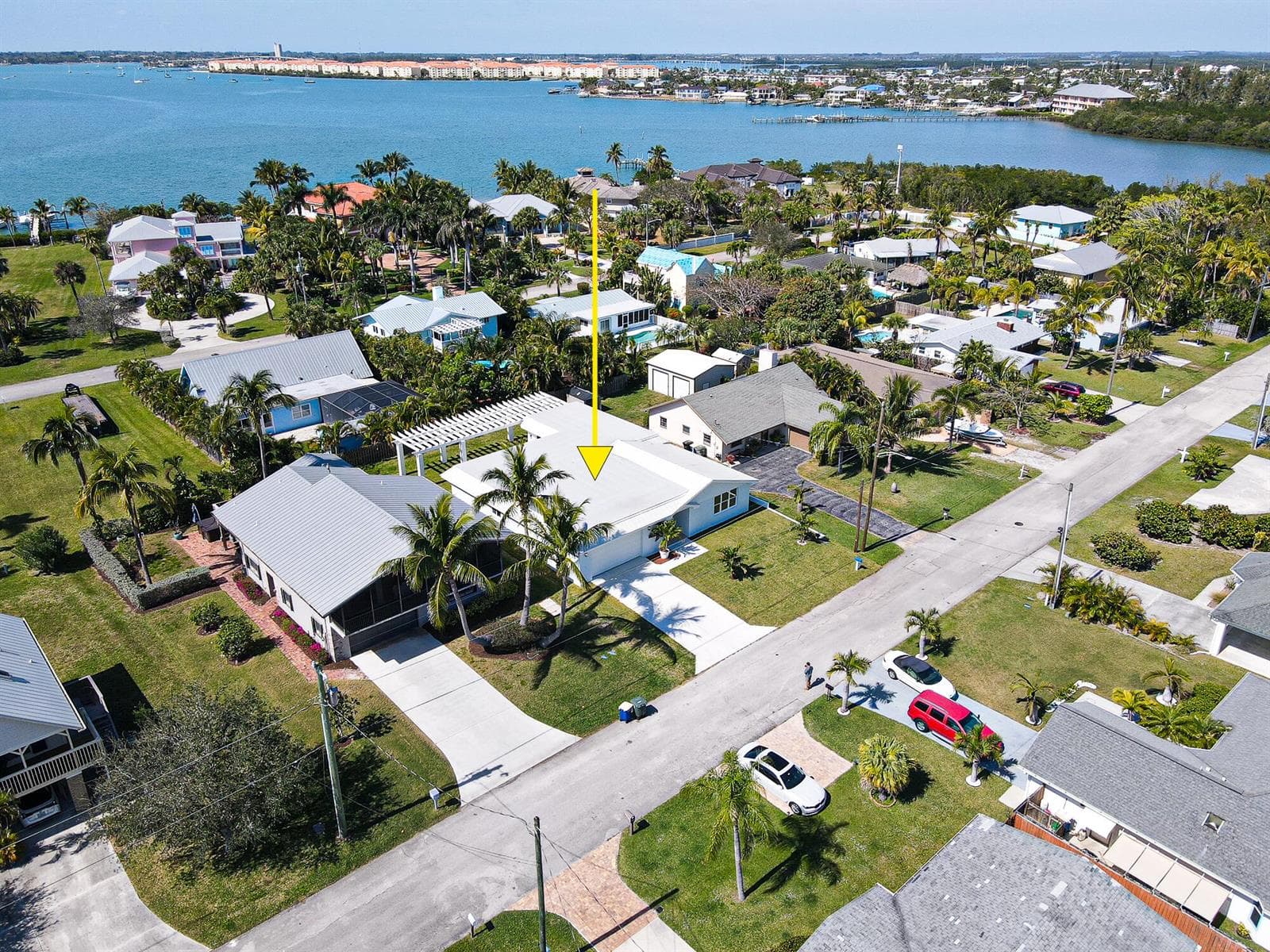 1123 Granada, Hutchinson Island, FL 34949 photo 2