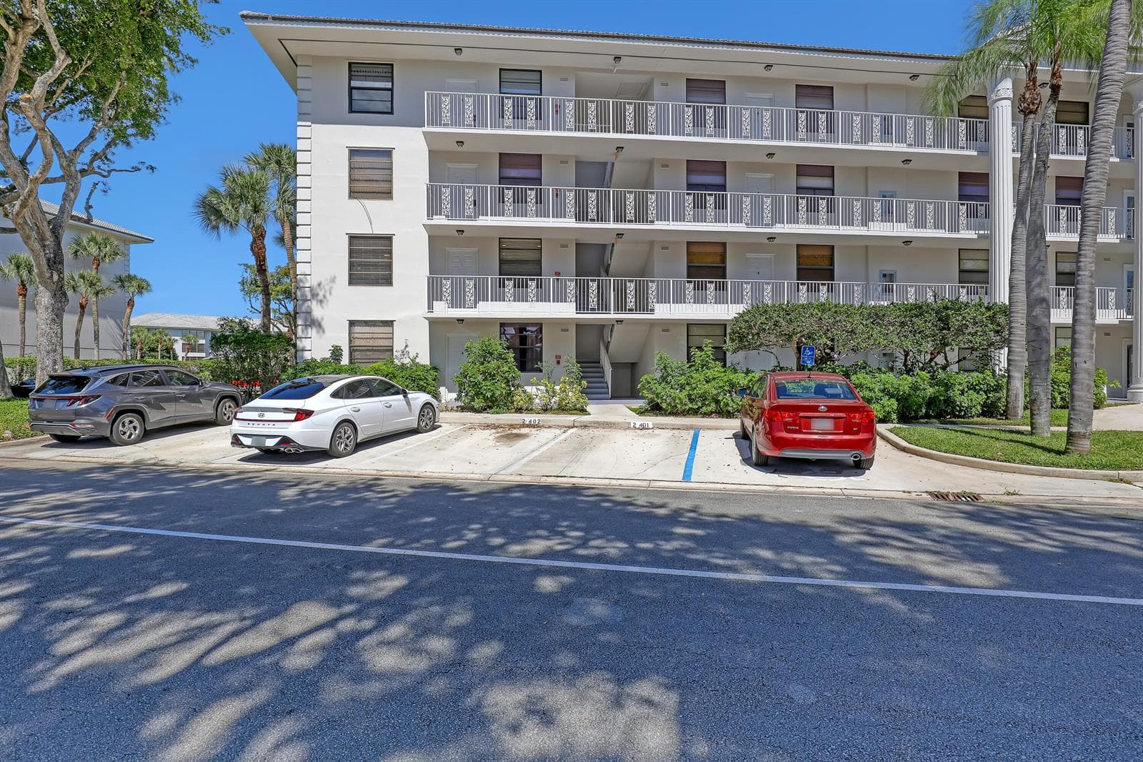 3650 Whitehall Drive # 201, West Palm Beach, FL 33401 photo 3