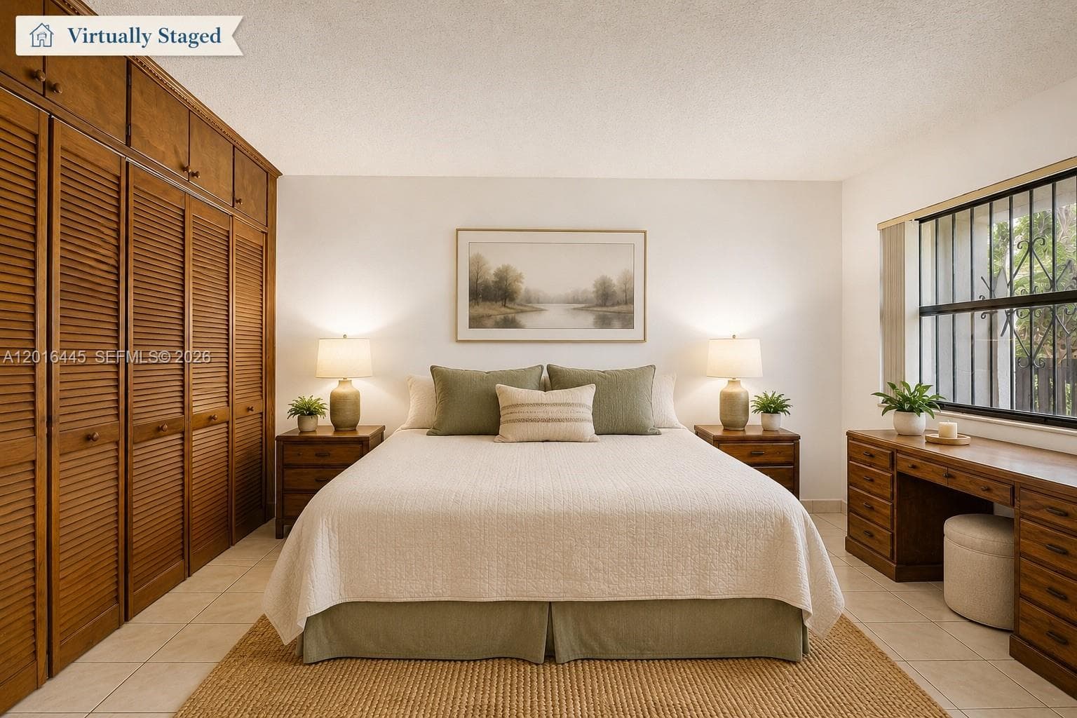 425 W Park Dr # 10, Miami, FL 33172 photo 4